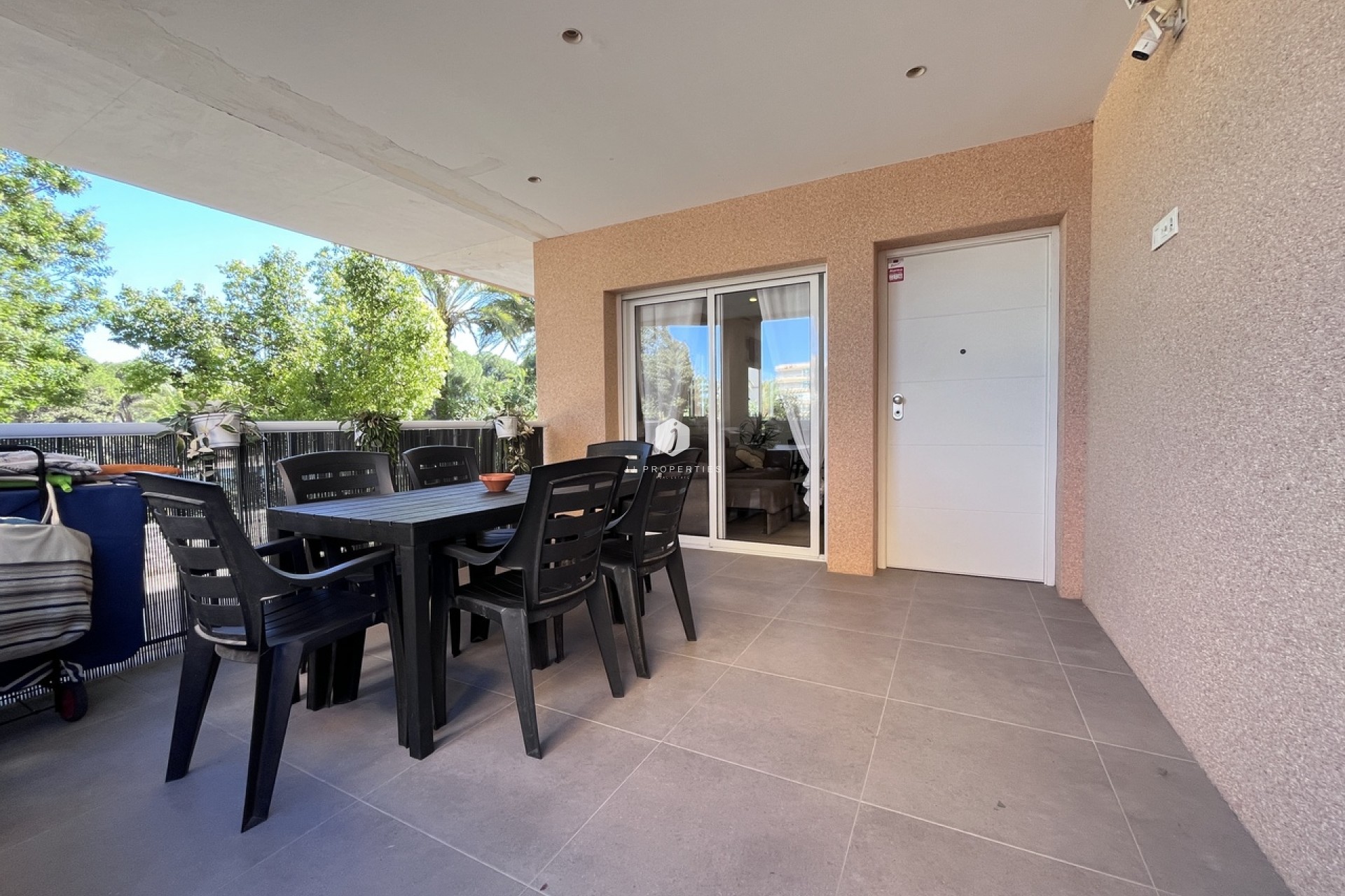 Aus zweiter Hand - Wohnung -
La Mata - Costa Blanca
