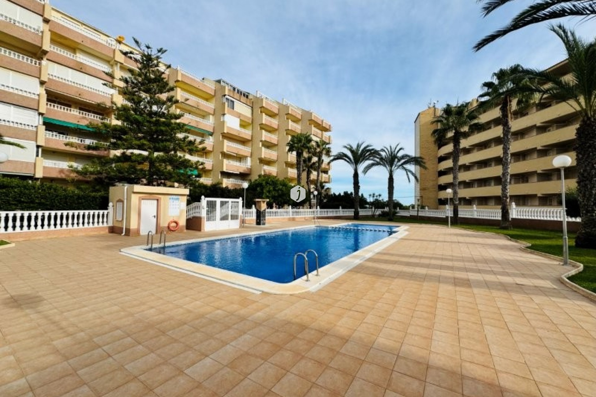 Aus zweiter Hand - Wohnung -
La Mata - Costa Blanca