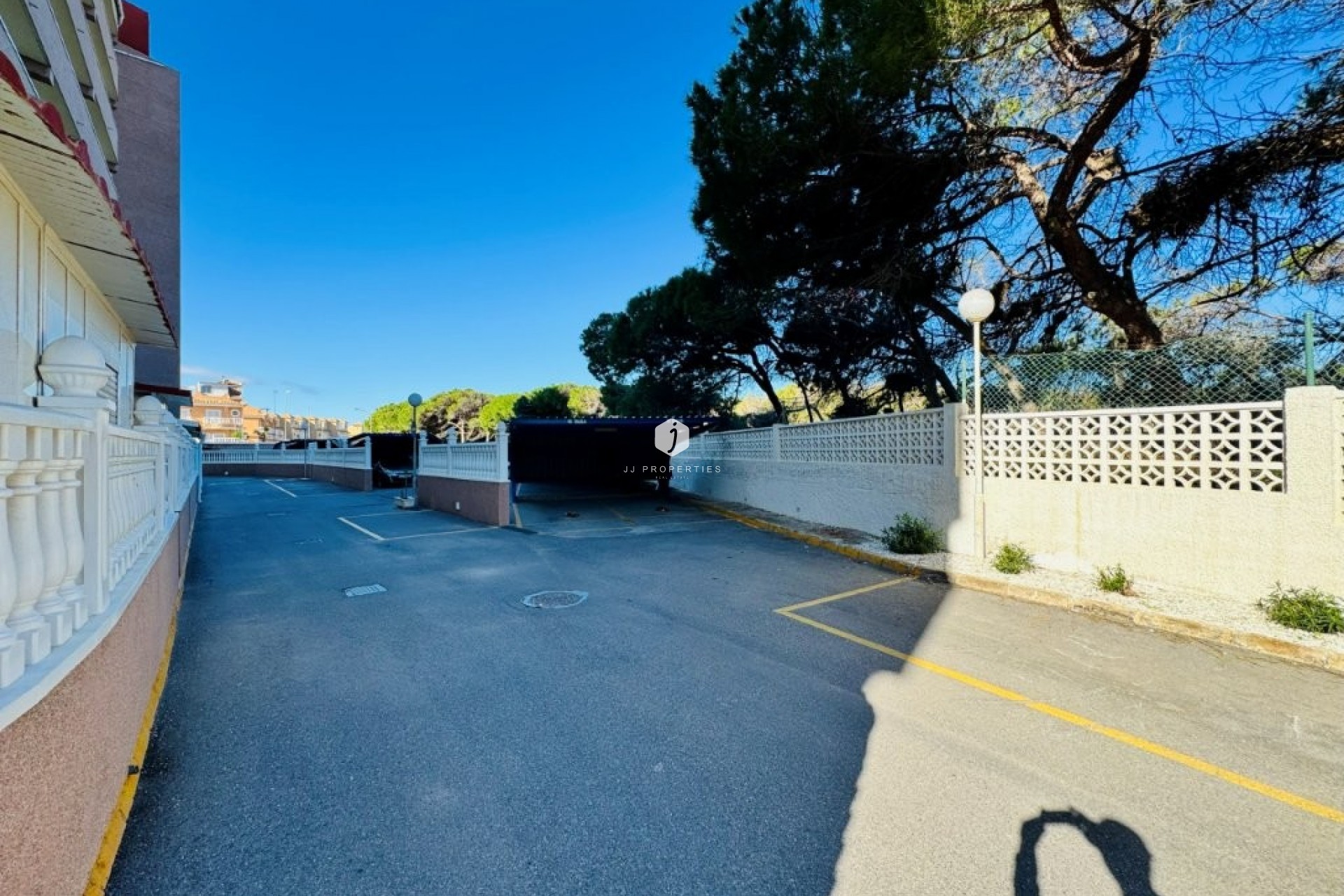 Aus zweiter Hand - Wohnung -
La Mata - Costa Blanca