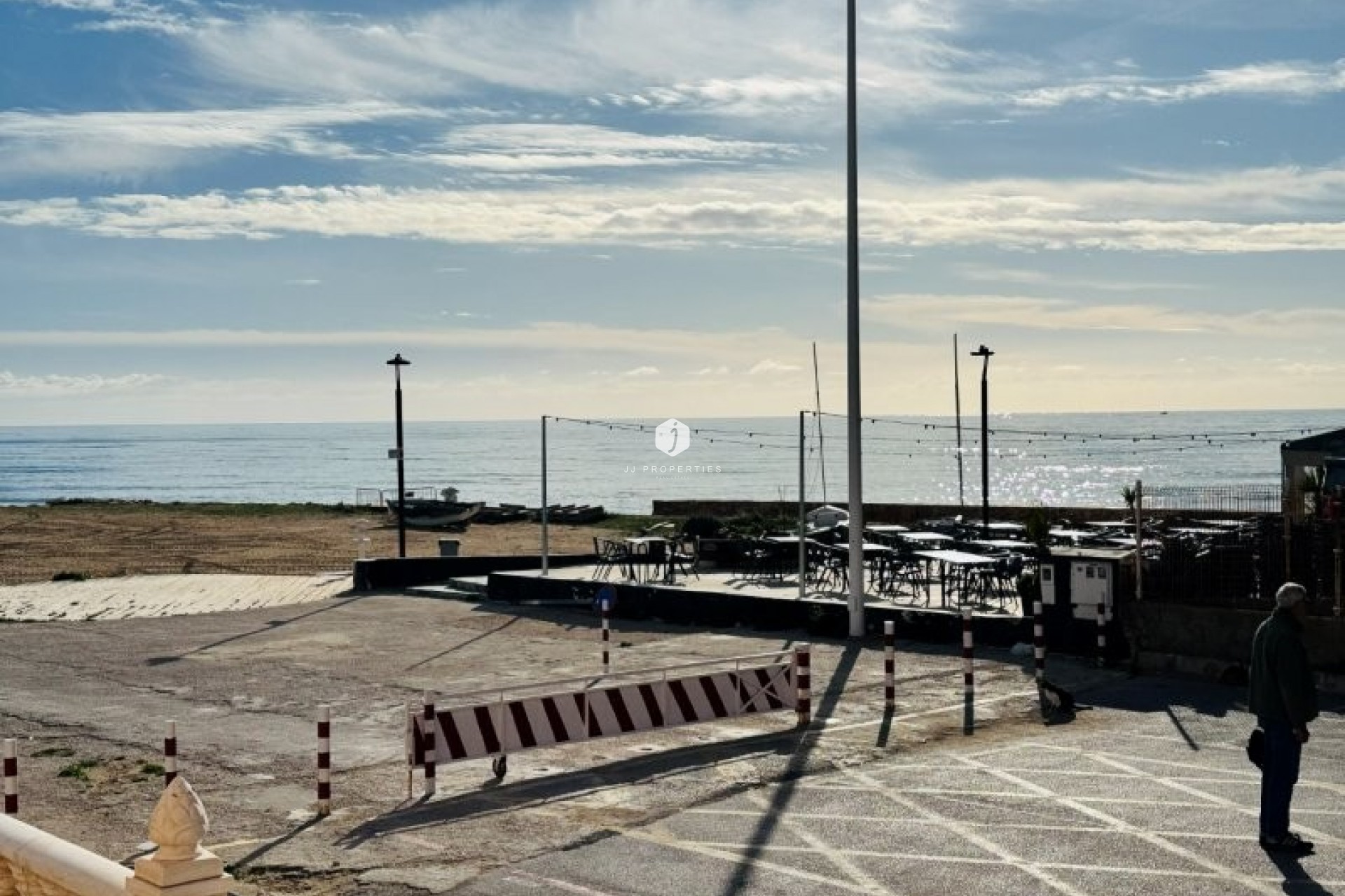 Aus zweiter Hand - Wohnung -
La Mata - Costa Blanca