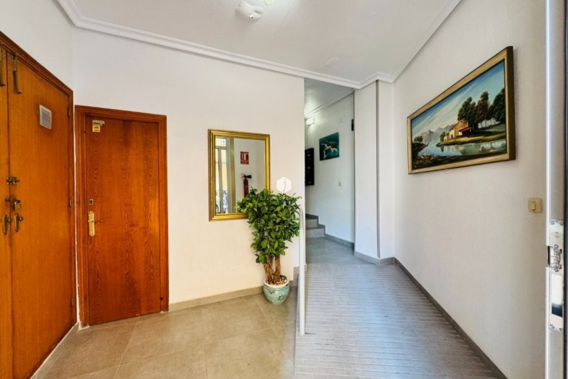 Aus zweiter Hand - Wohnung -
La Mata - Costa Blanca