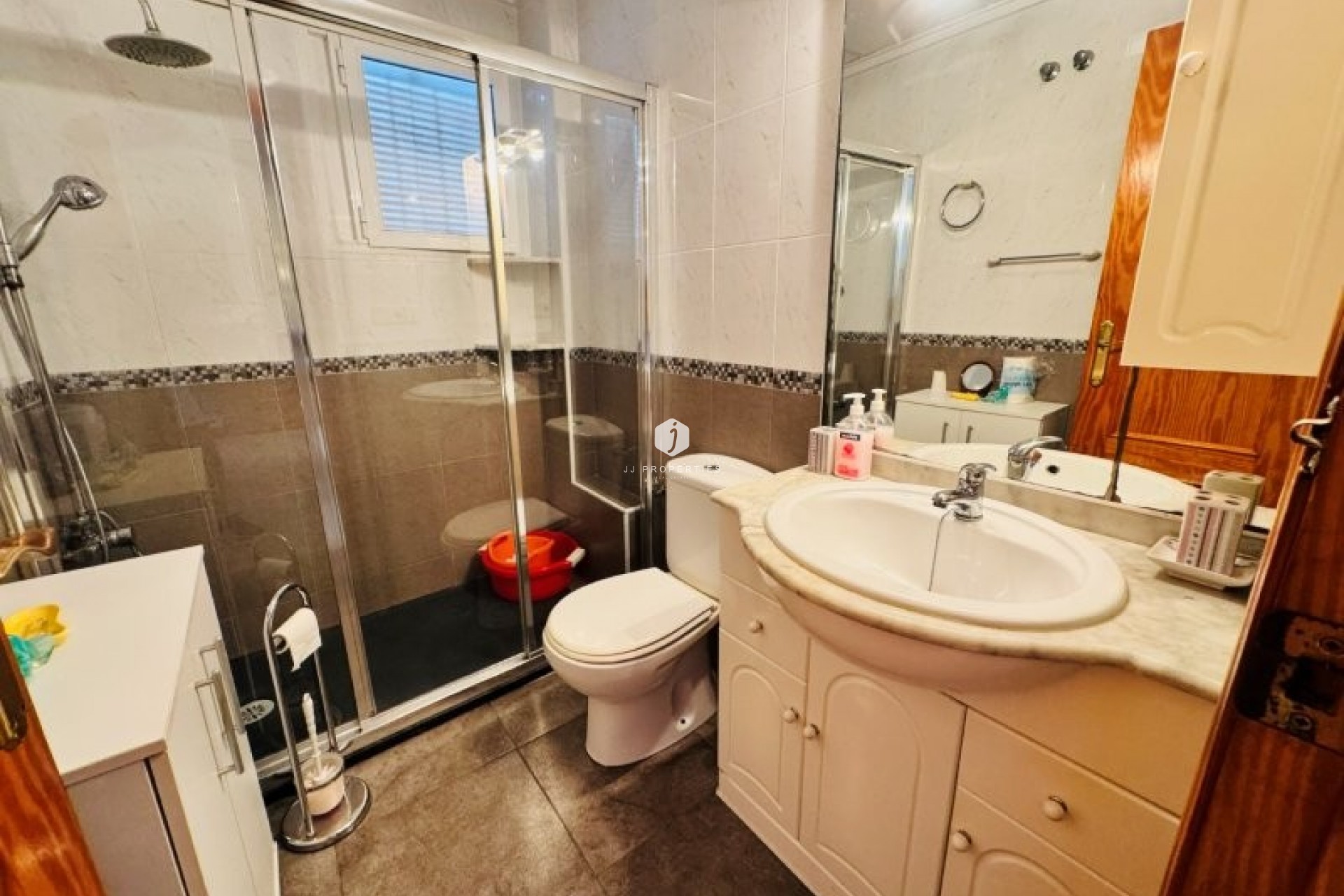 Aus zweiter Hand - Wohnung -
La Mata - Costa Blanca