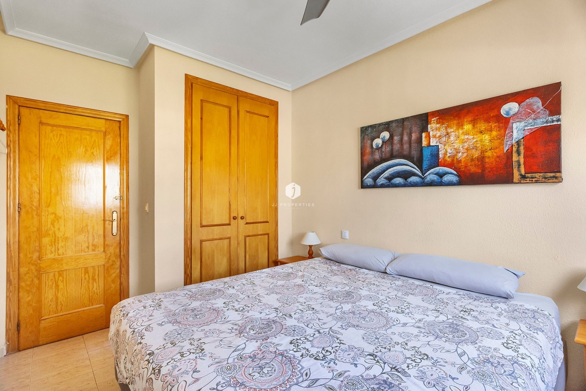 Aus zweiter Hand - Wohnung -
La Mata - Costa Blanca