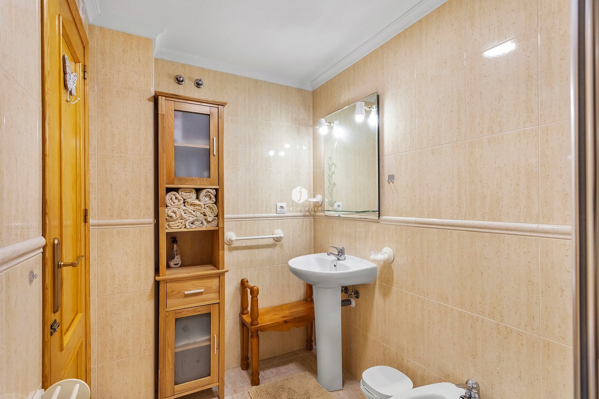Aus zweiter Hand - Wohnung -
La Mata - Costa Blanca