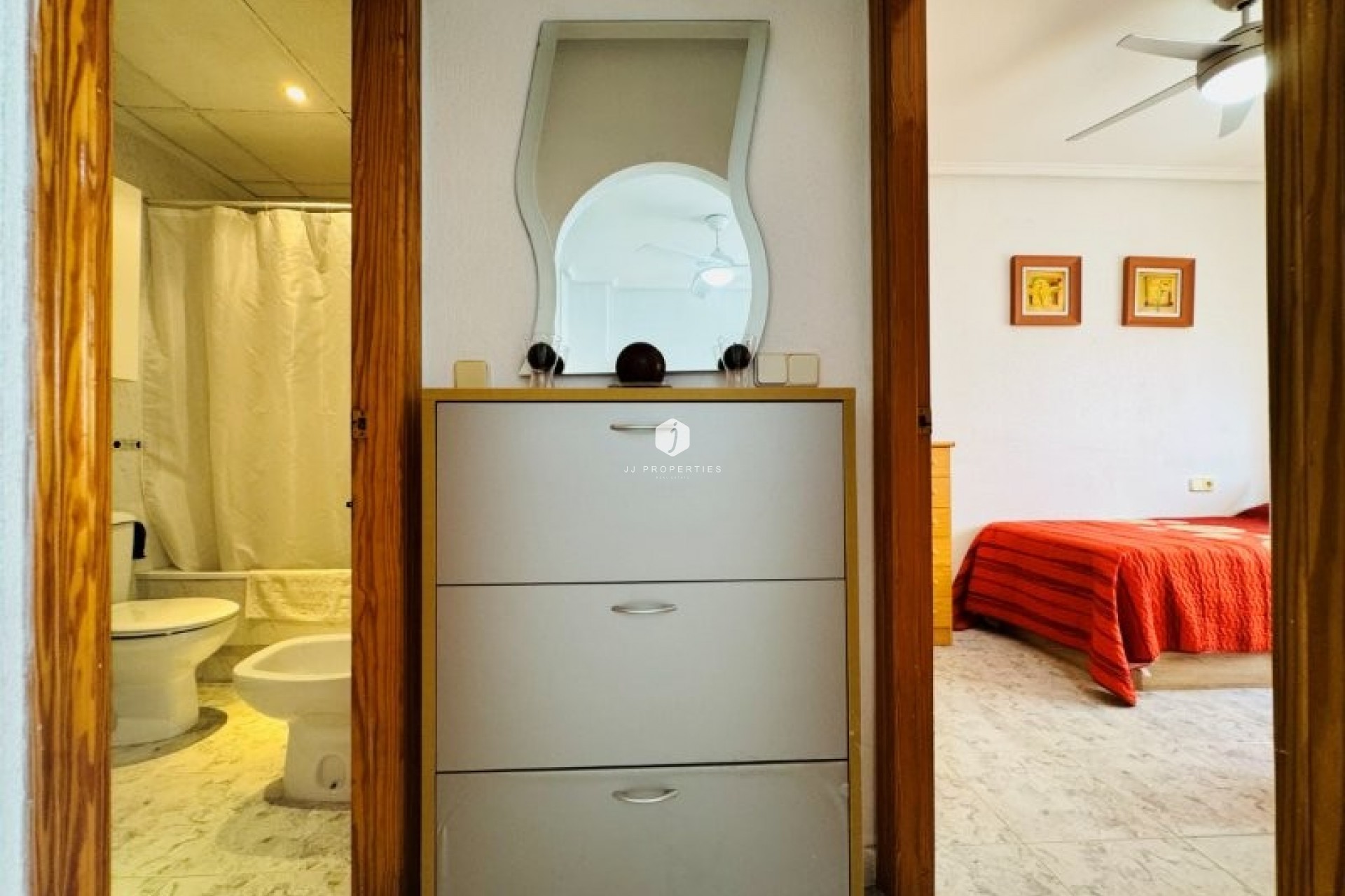 Aus zweiter Hand - Wohnung -
La Mata - Costa Blanca