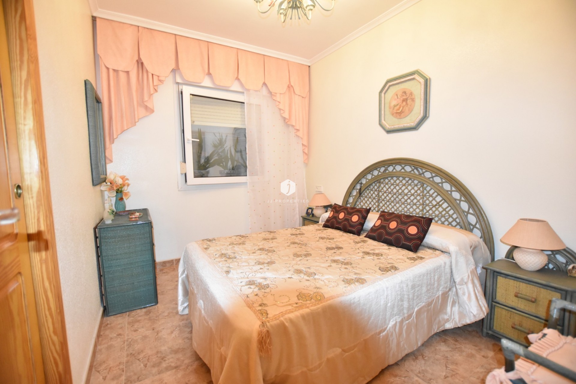 Aus zweiter Hand - Wohnung -
La Mata - Costa Blanca