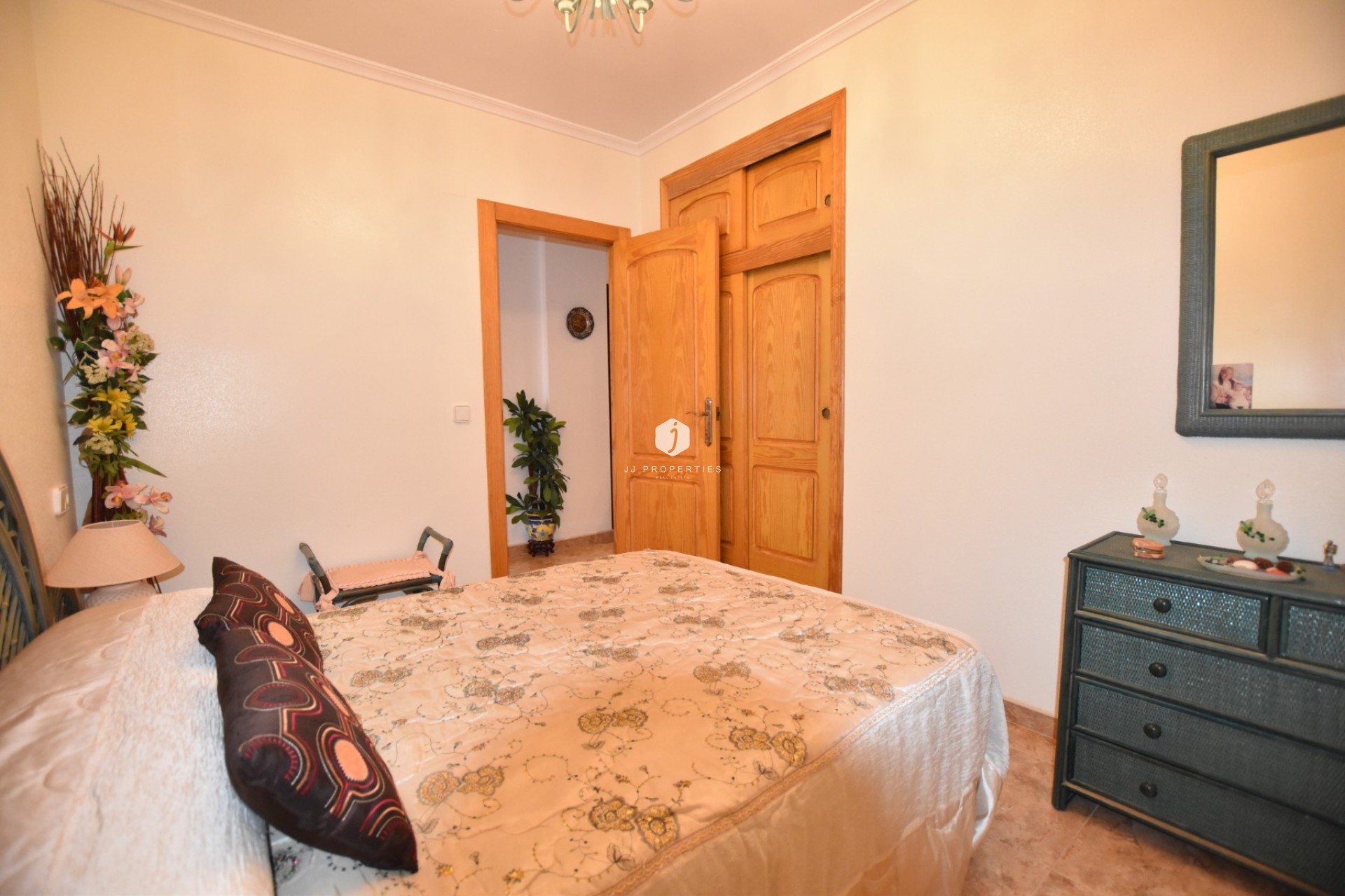 Aus zweiter Hand - Wohnung -
La Mata - Costa Blanca