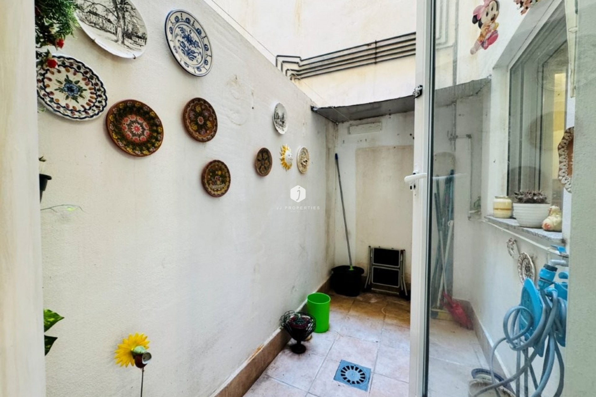 Aus zweiter Hand - Wohnung -
La Mata - Costa Blanca