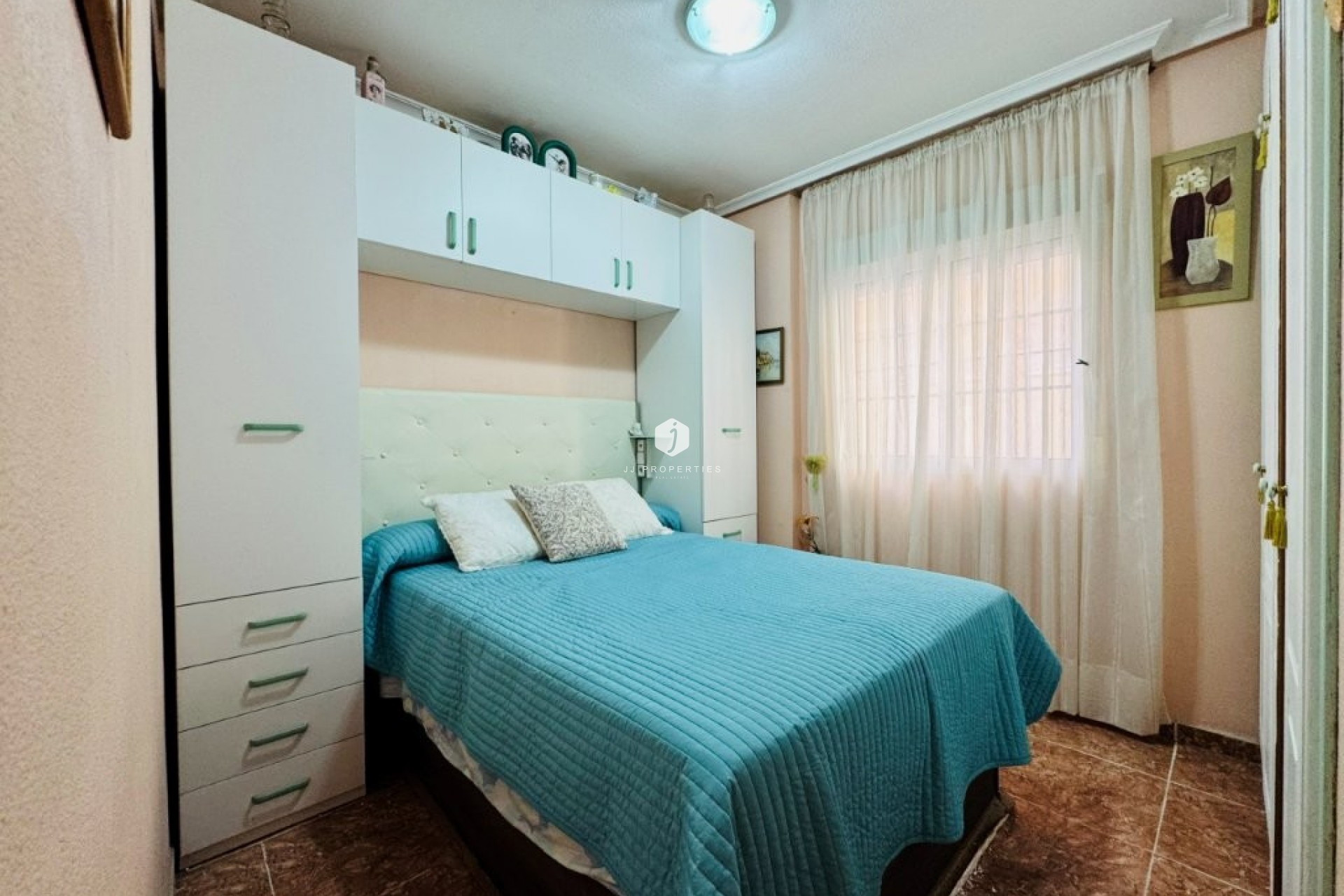 Aus zweiter Hand - Wohnung -
La Mata - Costa Blanca