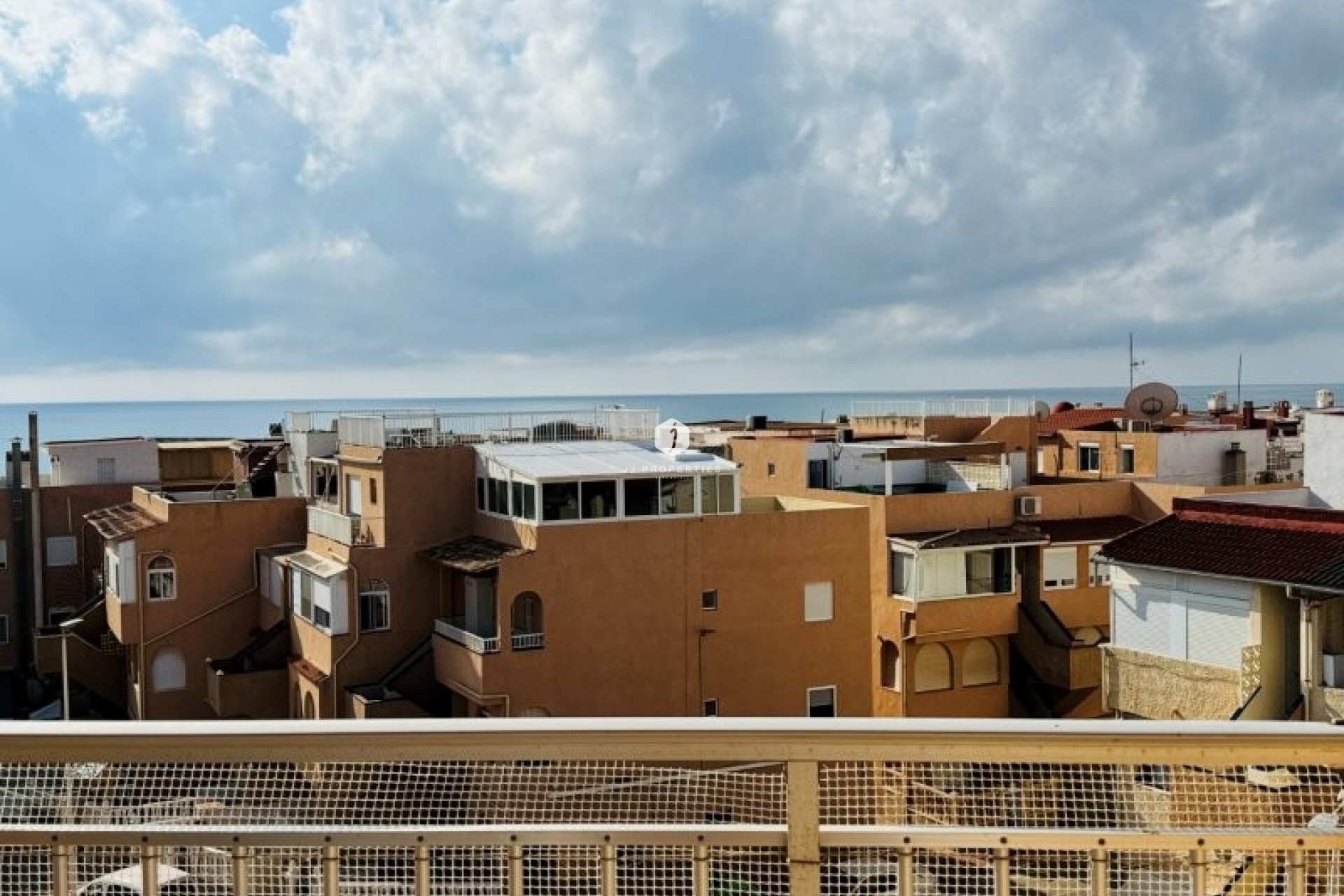 Aus zweiter Hand - Wohnung -
La Mata - Costa Blanca