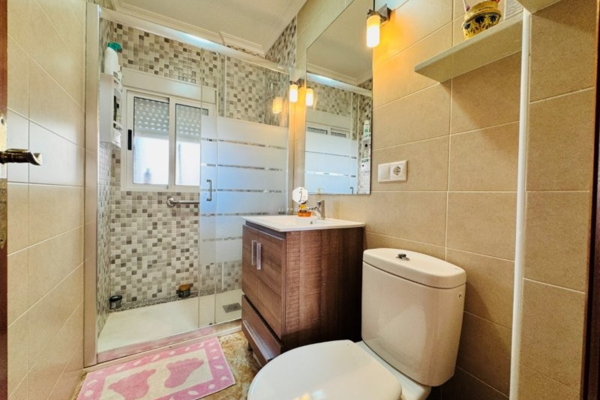 Aus zweiter Hand - Wohnung -
La Mata - Costa Blanca