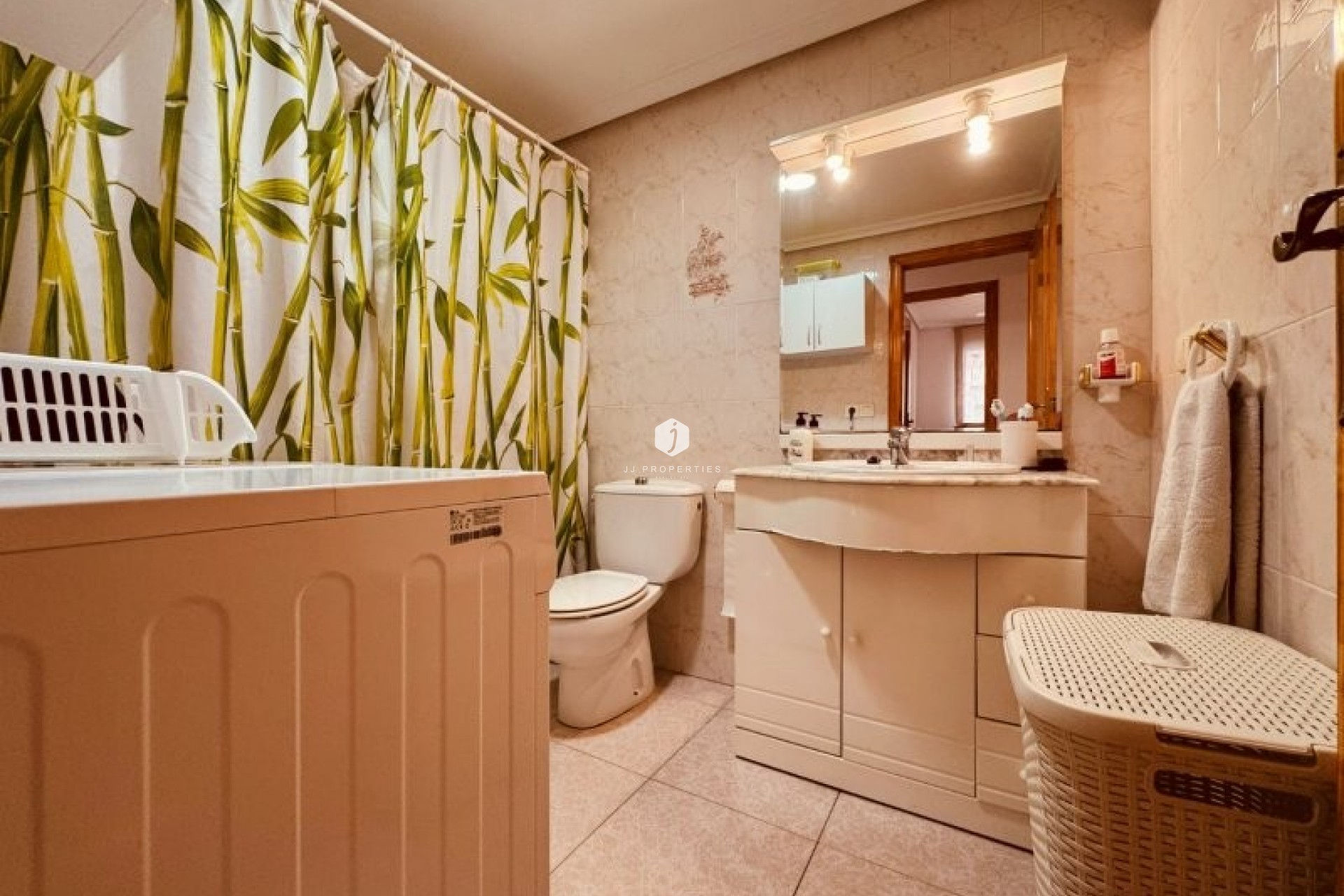 Aus zweiter Hand - Wohnung -
La Mata - Costa Blanca