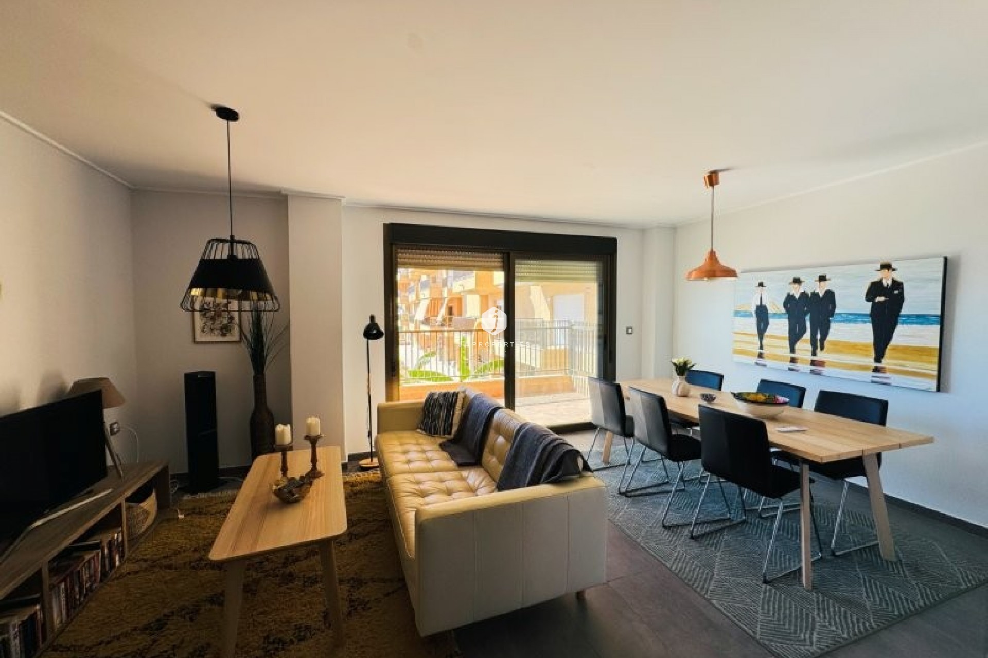 Aus zweiter Hand - Wohnung -
La Mata - Costa Blanca