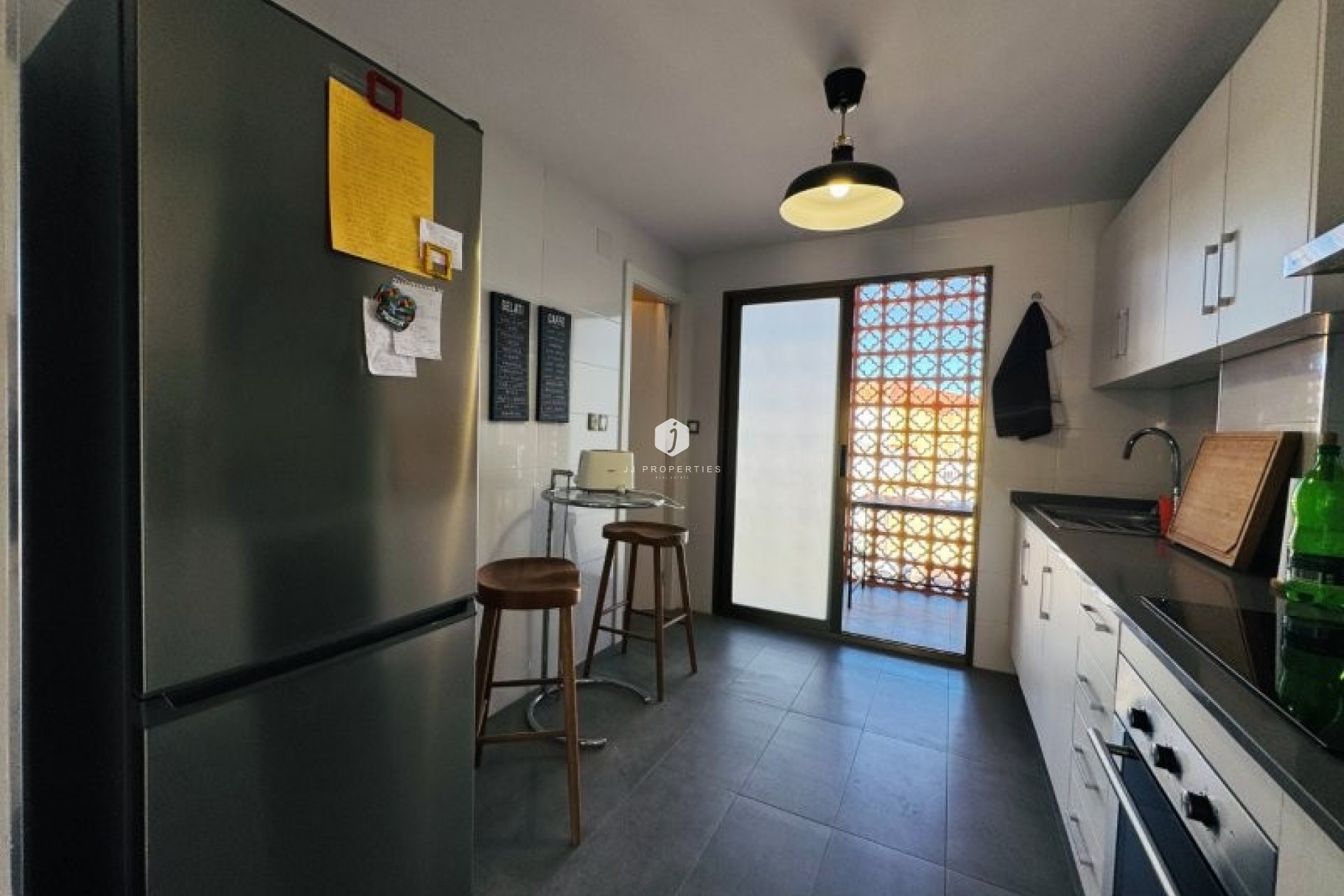 Aus zweiter Hand - Wohnung -
La Mata - Costa Blanca