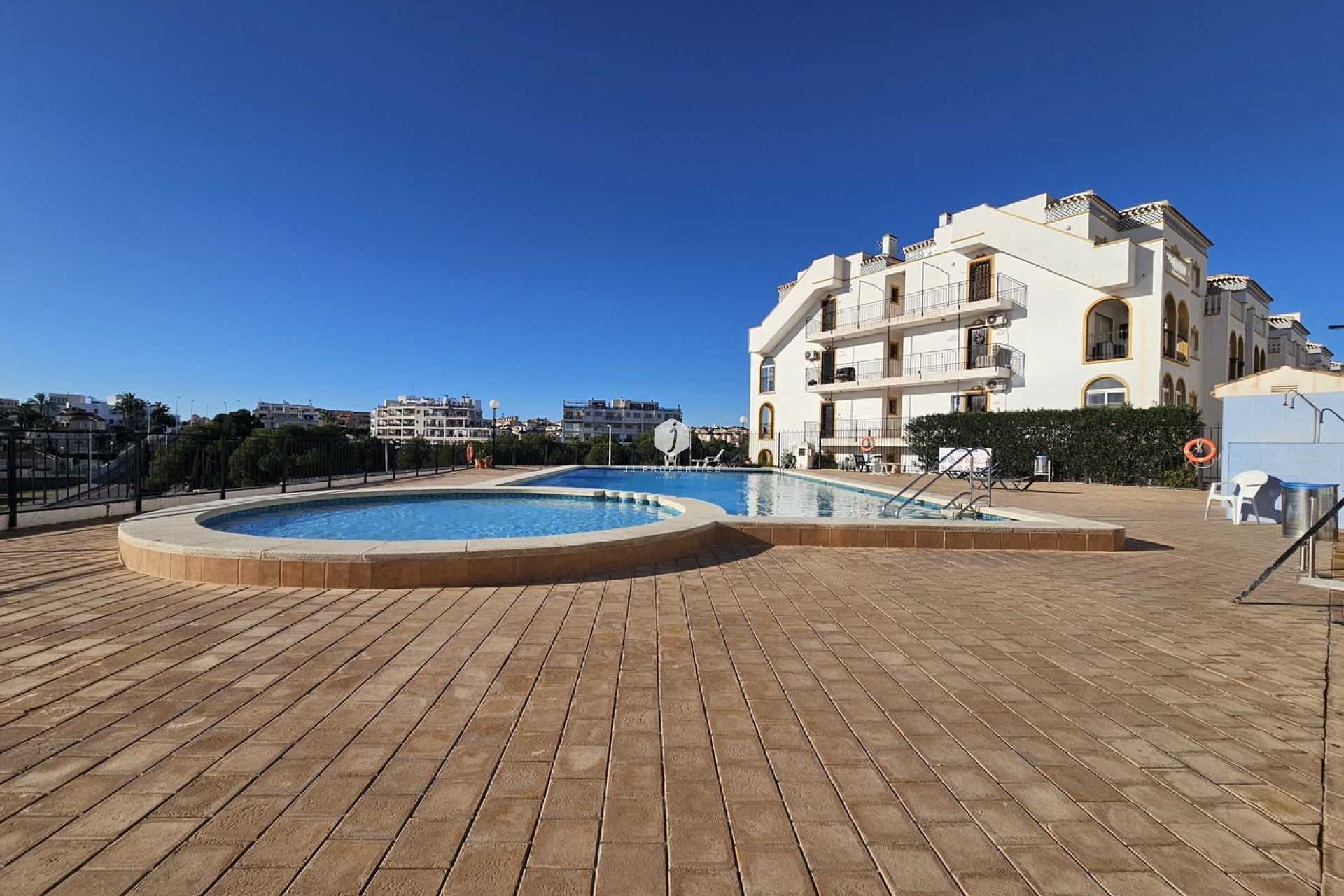 Aus zweiter Hand - Wohnung -
La Zenia - Costa Blanca