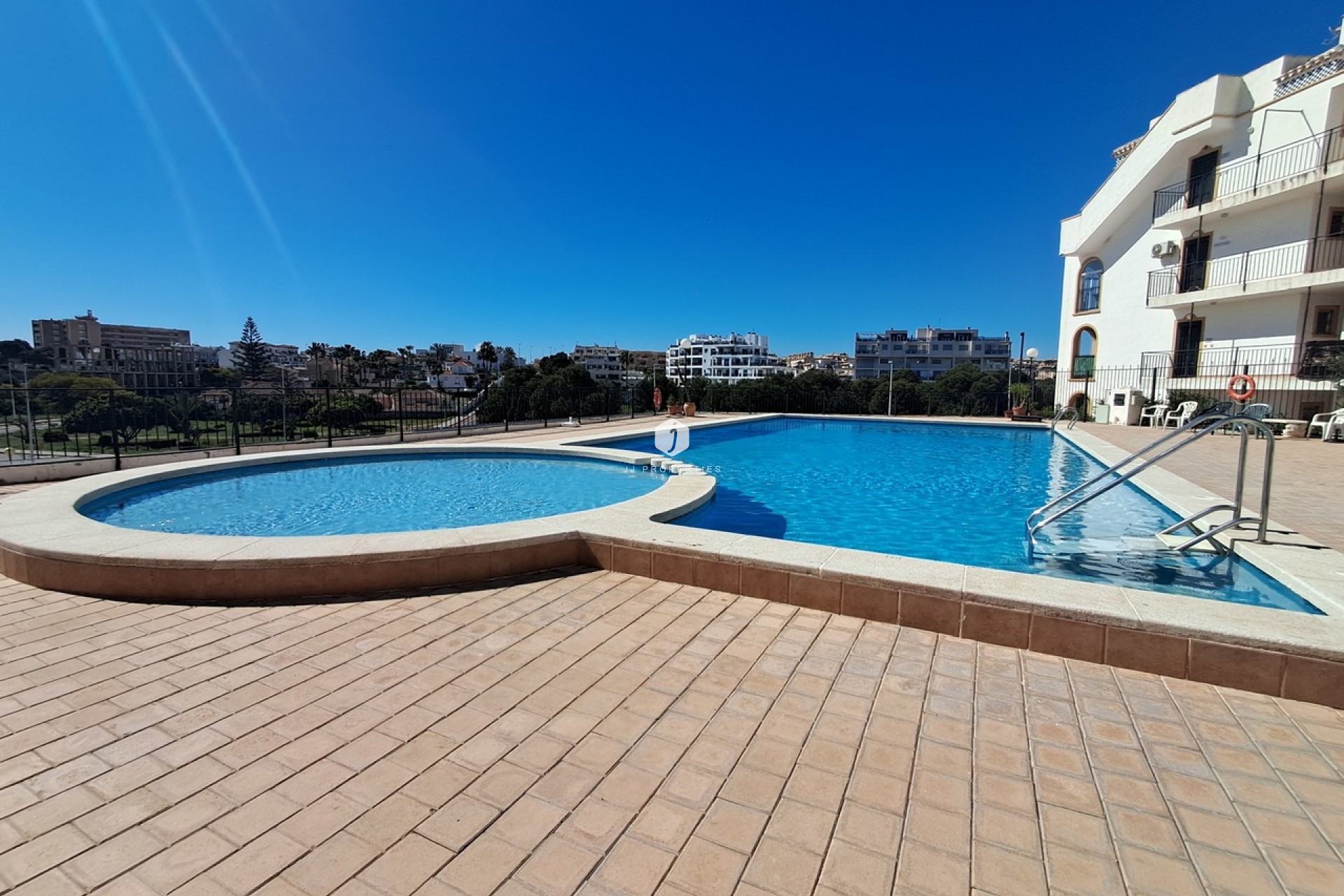 Aus zweiter Hand - Wohnung -
La Zenia - Costa Blanca