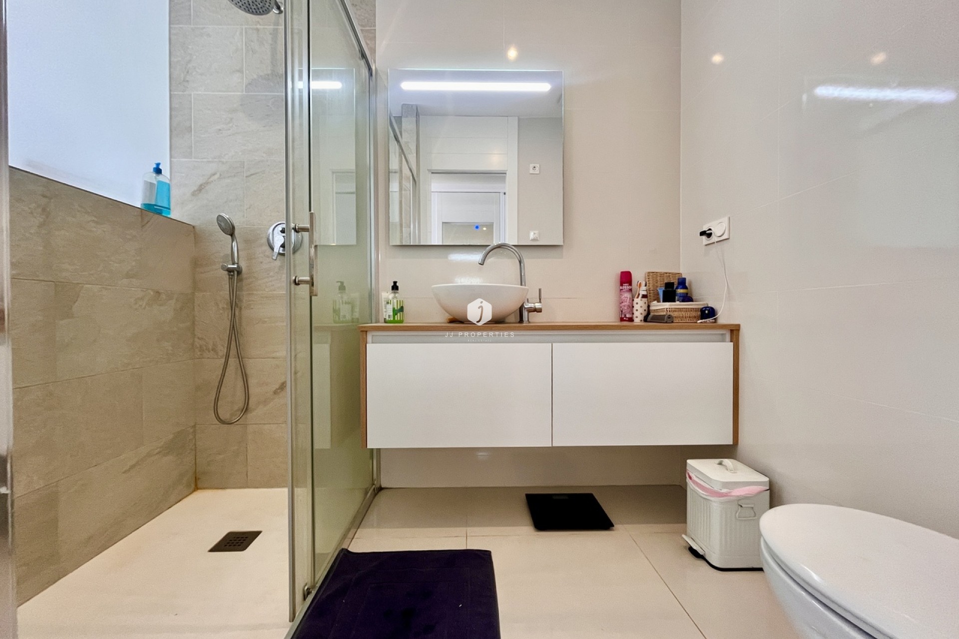 Aus zweiter Hand - Wohnung -
La Zenia - Costa Blanca