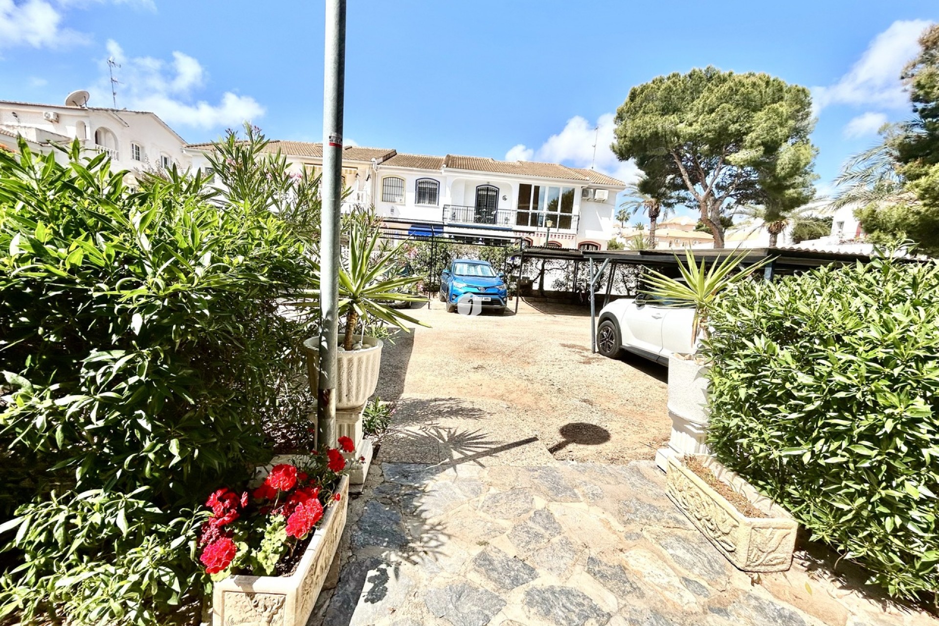Aus zweiter Hand - Wohnung -
La Zenia - Costa Blanca