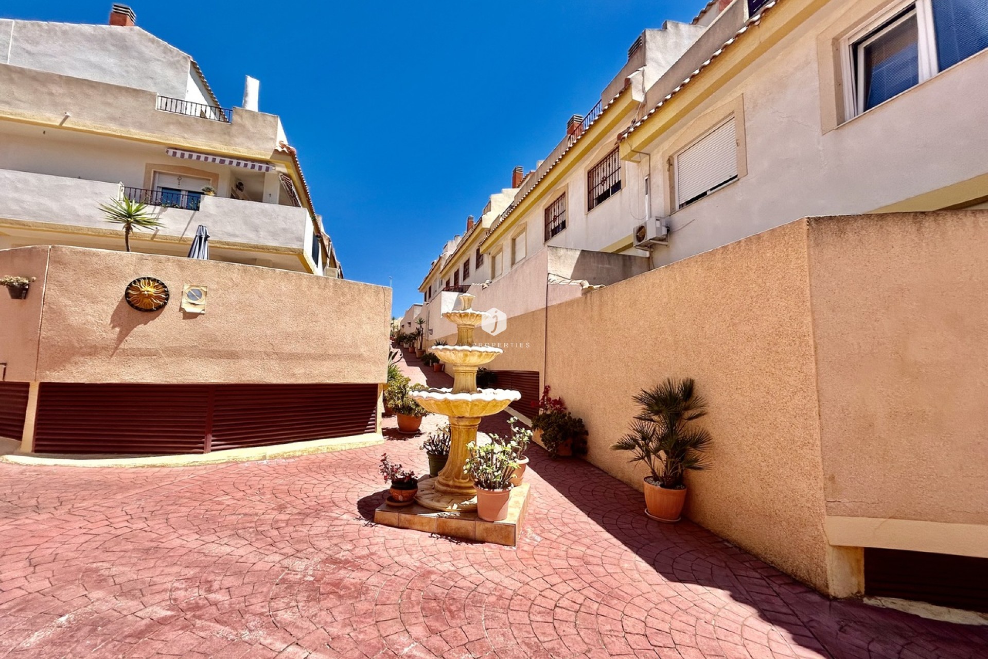 Aus zweiter Hand - Wohnung -
La Zenia - Costa Blanca