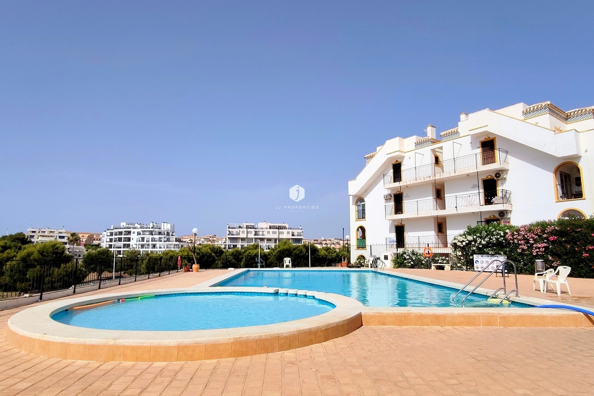 Aus zweiter Hand - Wohnung -
La Zenia - Costa Blanca