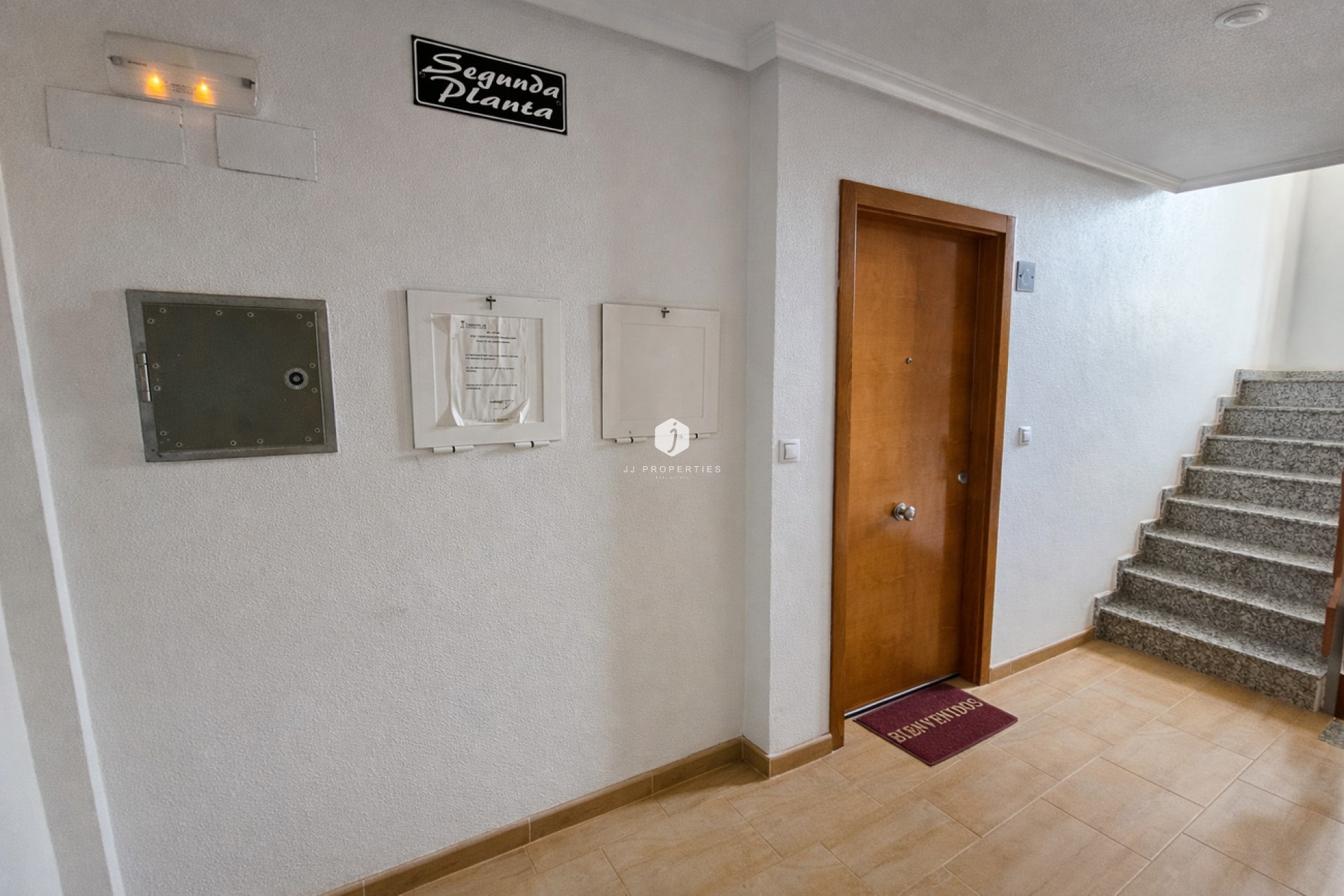 Aus zweiter Hand - Wohnung -
Lomas de Caboroig - Costa Blanca