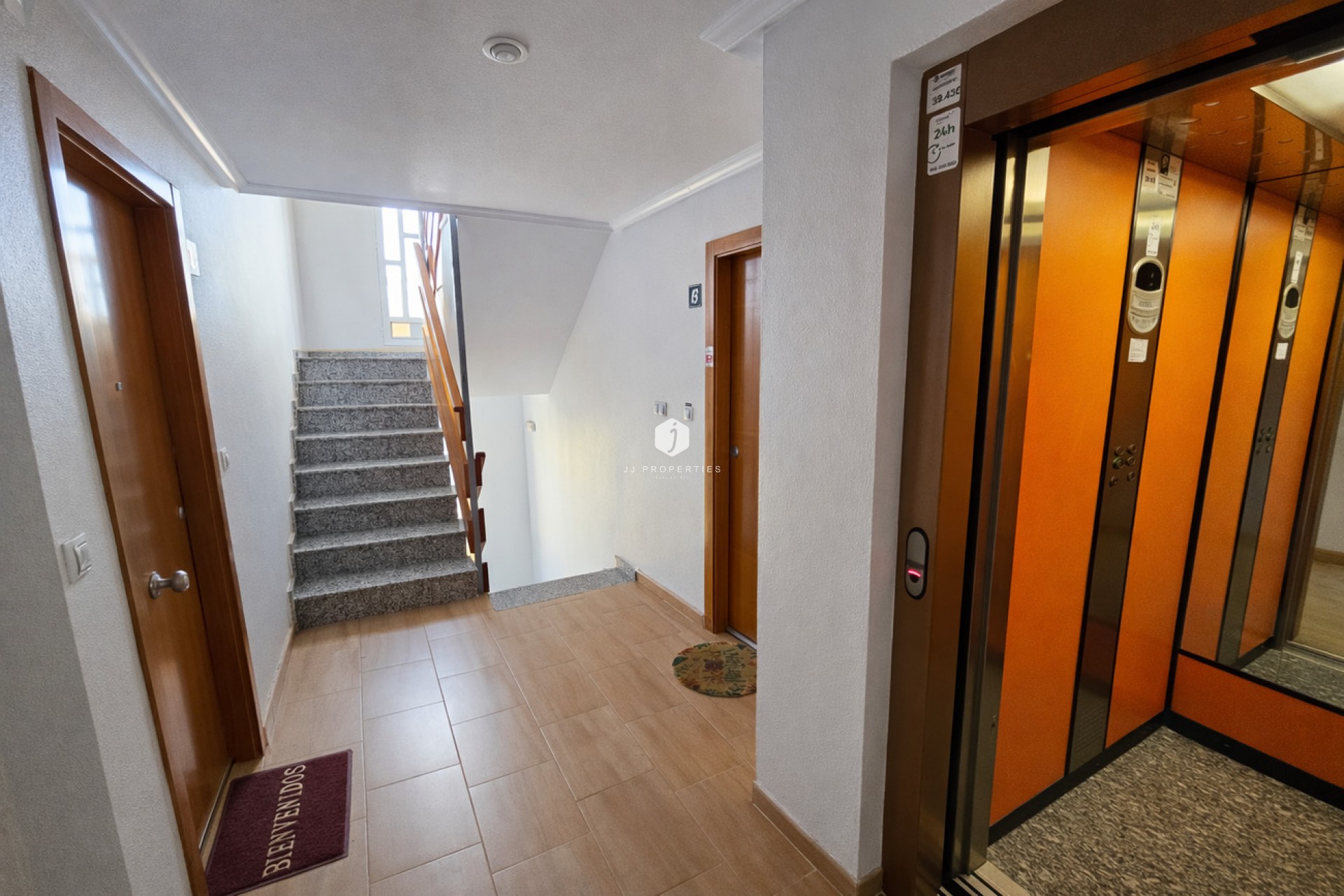 Aus zweiter Hand - Wohnung -
Lomas de Caboroig - Costa Blanca