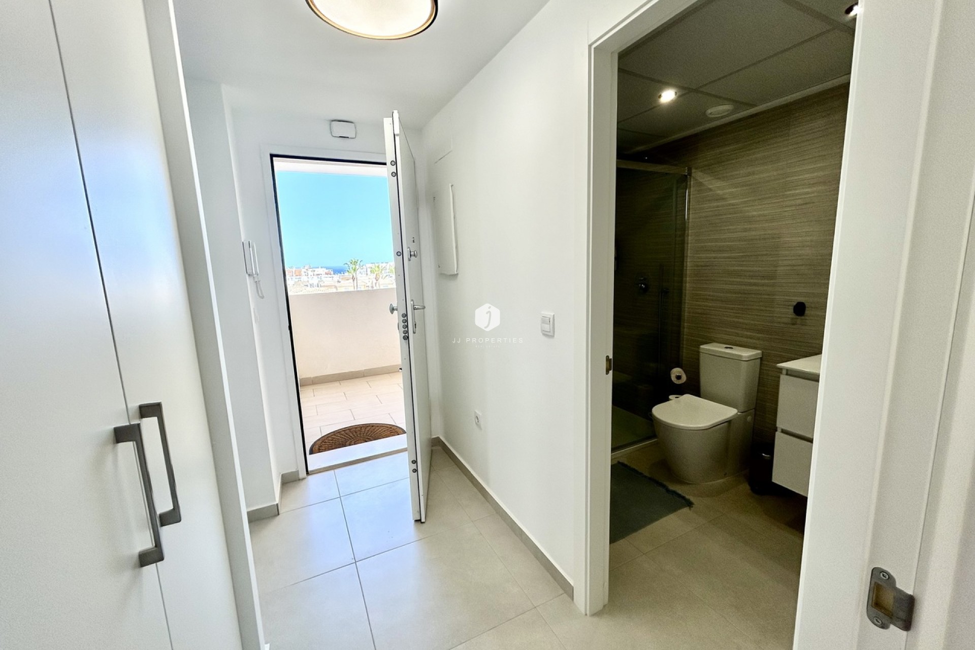 Aus zweiter Hand - Wohnung -
Los Dolses - Inland