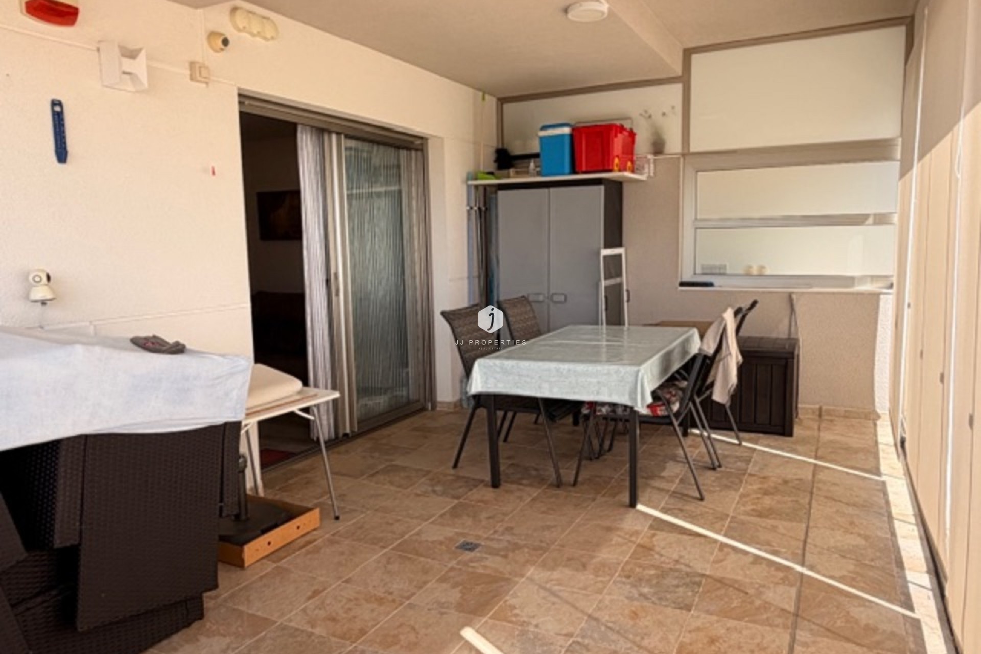 Aus zweiter Hand - Wohnung -
Los Dolses - Inland