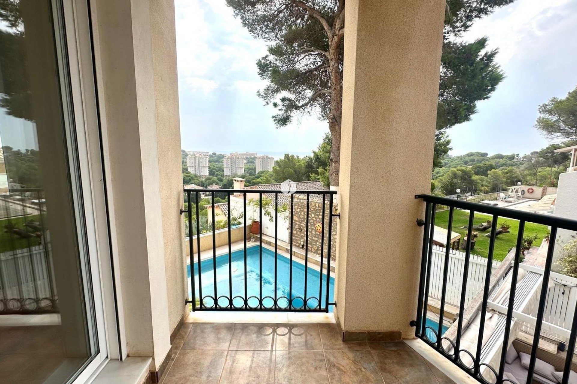 Aus zweiter Hand - Wohnung -
Orihuela Costa - Altos De Campoamor