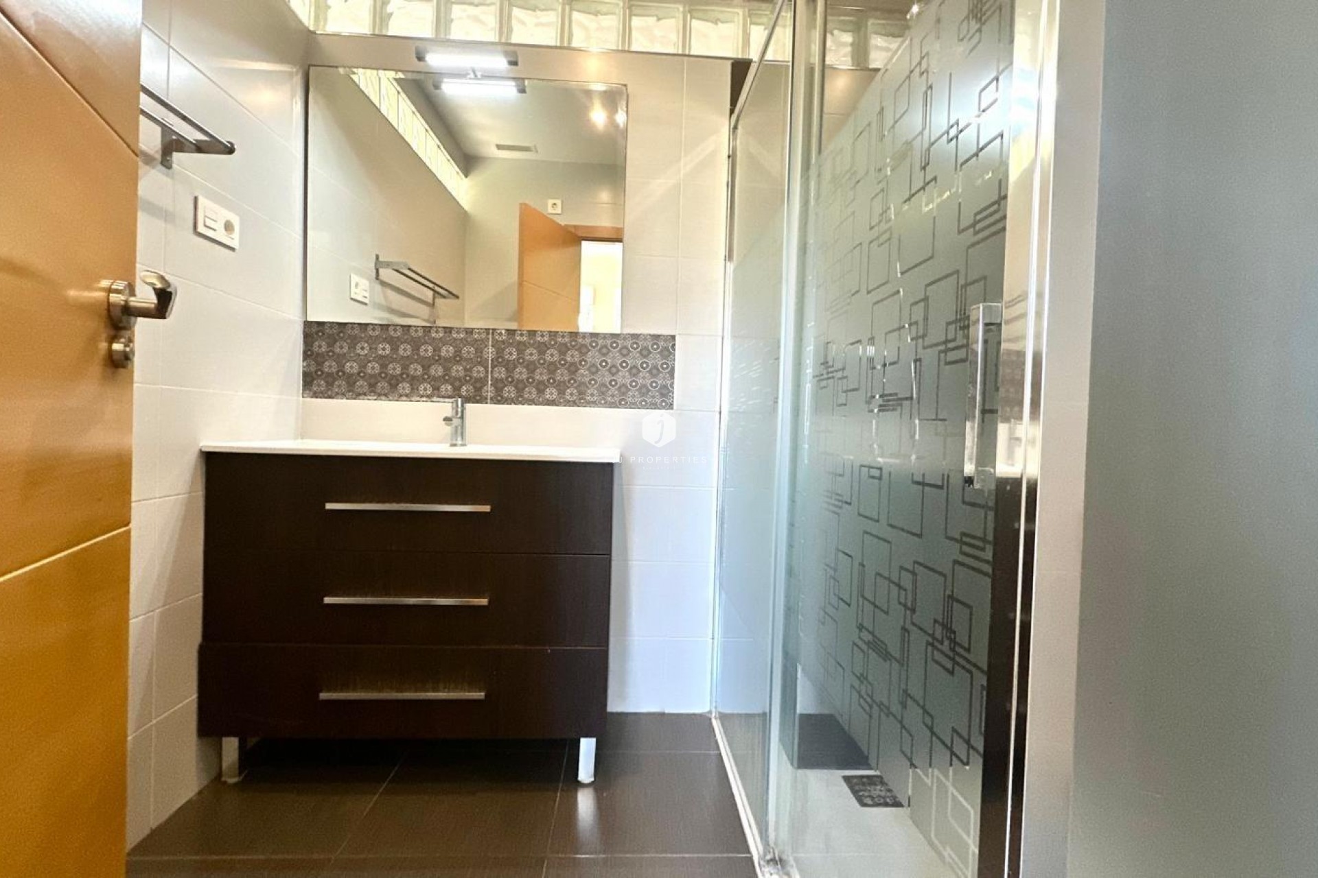 Aus zweiter Hand - Wohnung -
Orihuela Costa - Altos De Campoamor