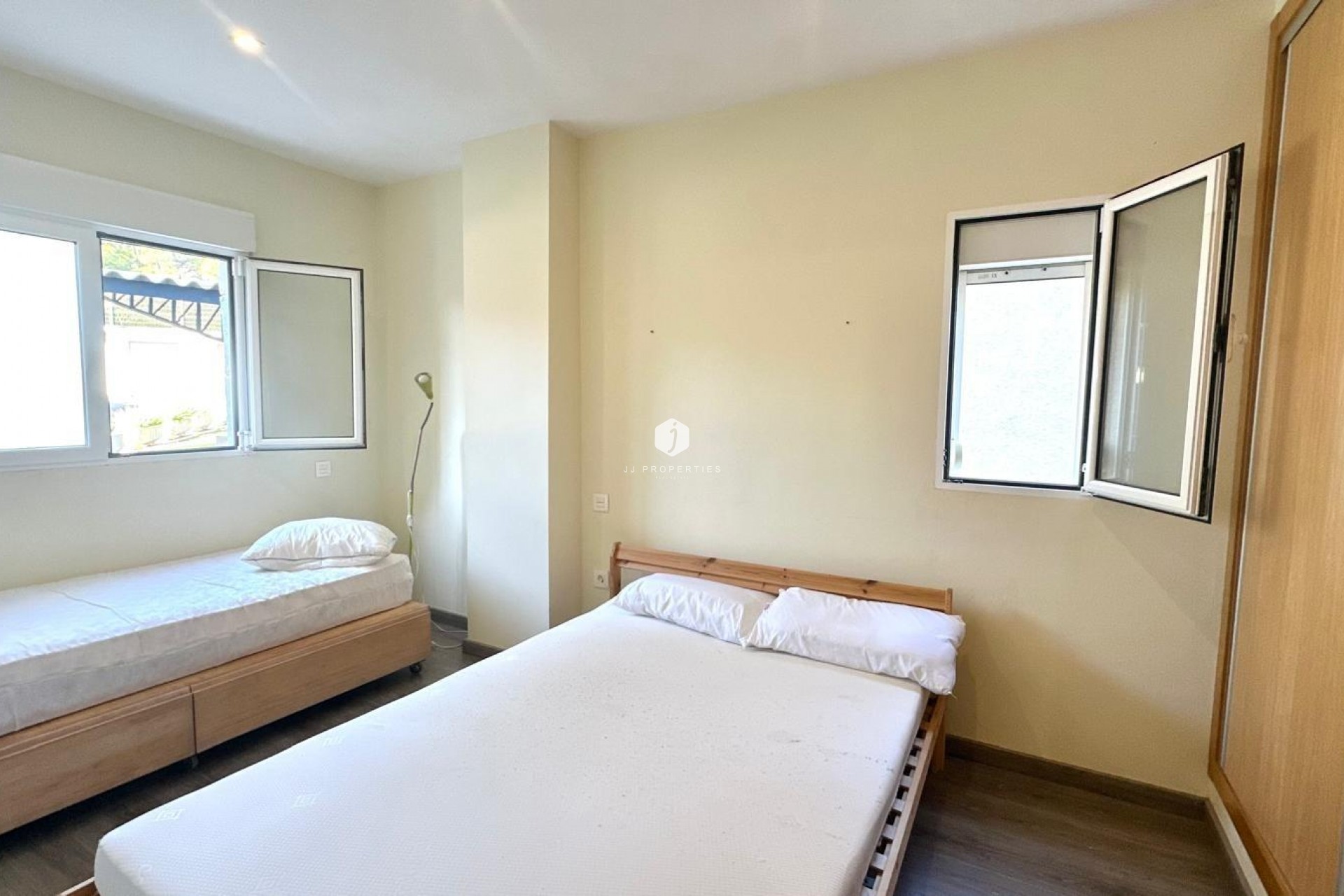 Aus zweiter Hand - Wohnung -
Orihuela Costa - Altos De Campoamor