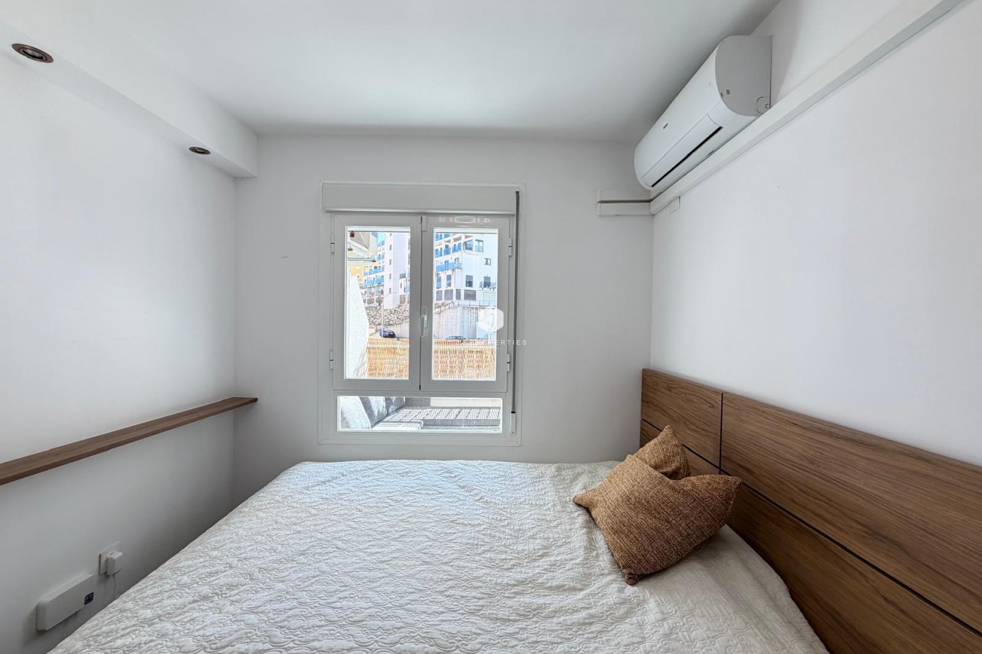 Aus zweiter Hand - Wohnung -
Orihuela Costa - Altos De Campoamor