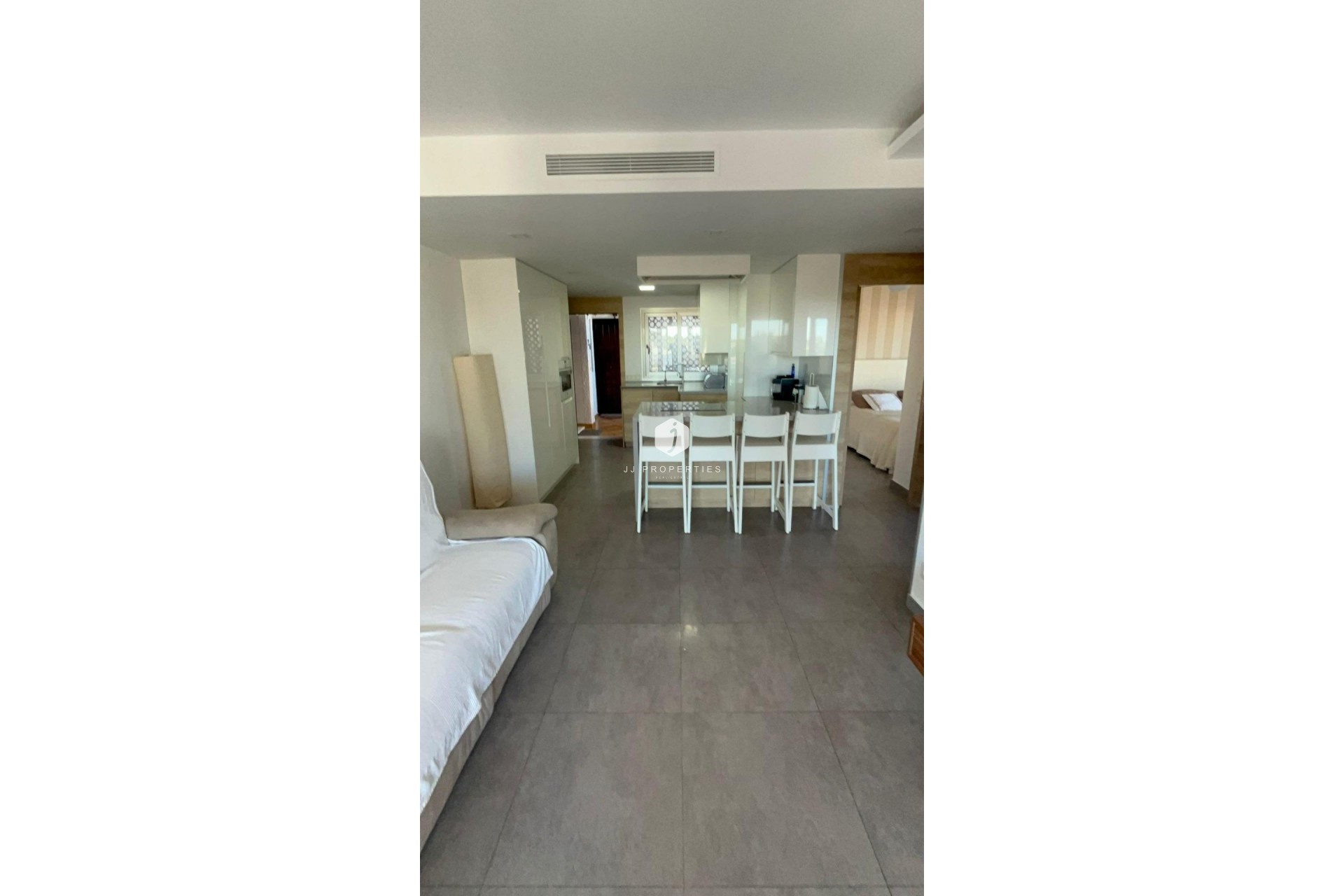 Aus zweiter Hand - Wohnung -
Orihuela Costa - Cabo Roig