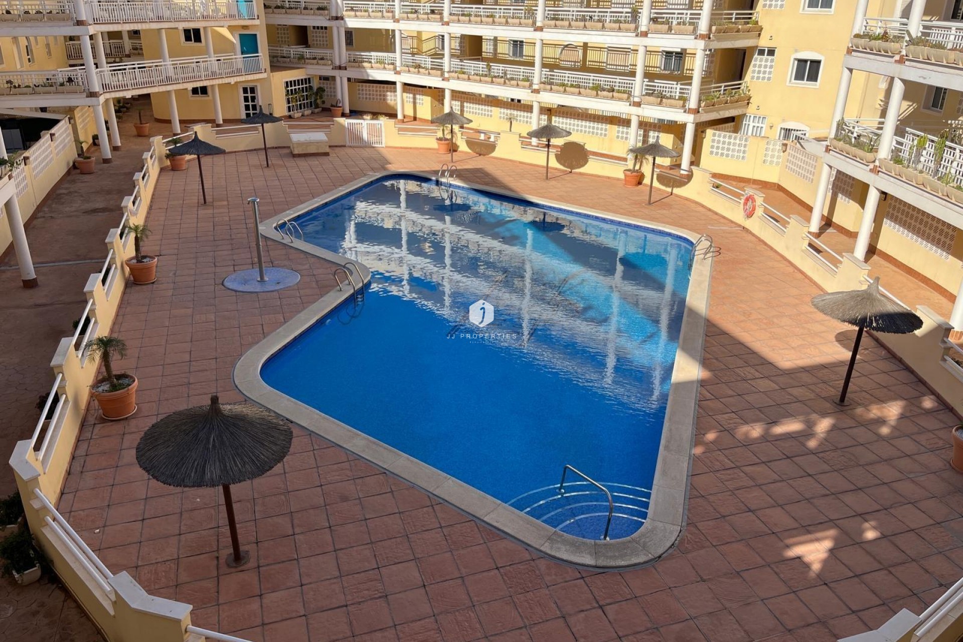 Aus zweiter Hand - Wohnung -
Orihuela Costa - Campoamor