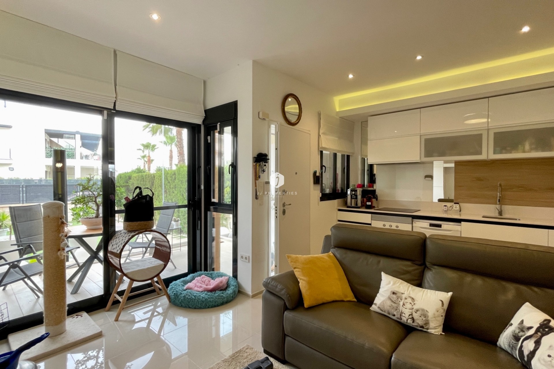 Aus zweiter Hand - Wohnung -
Orihuela Costa - Costa Blanca