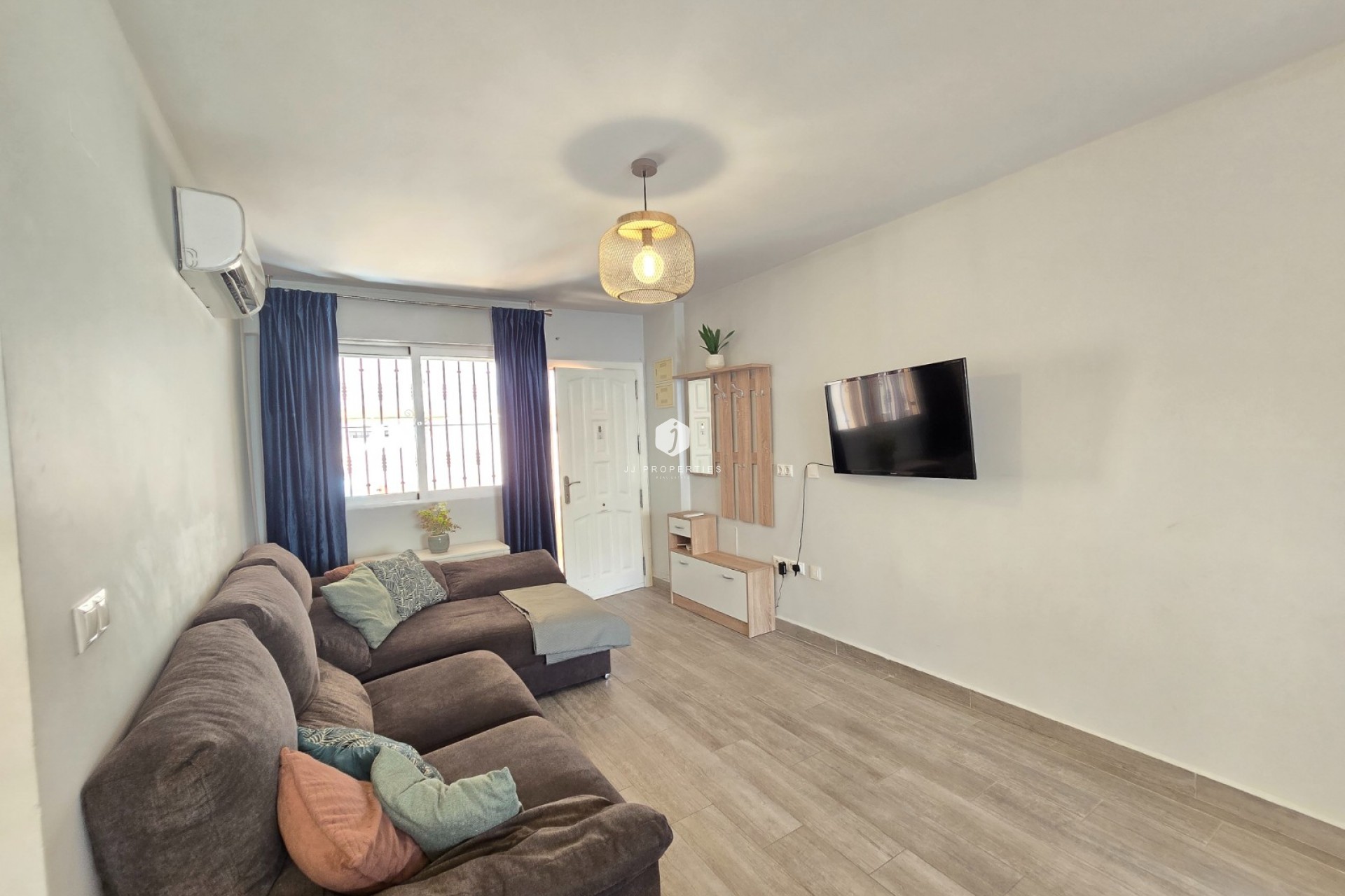 Aus zweiter Hand - Wohnung -
Orihuela Costa - Costa Blanca