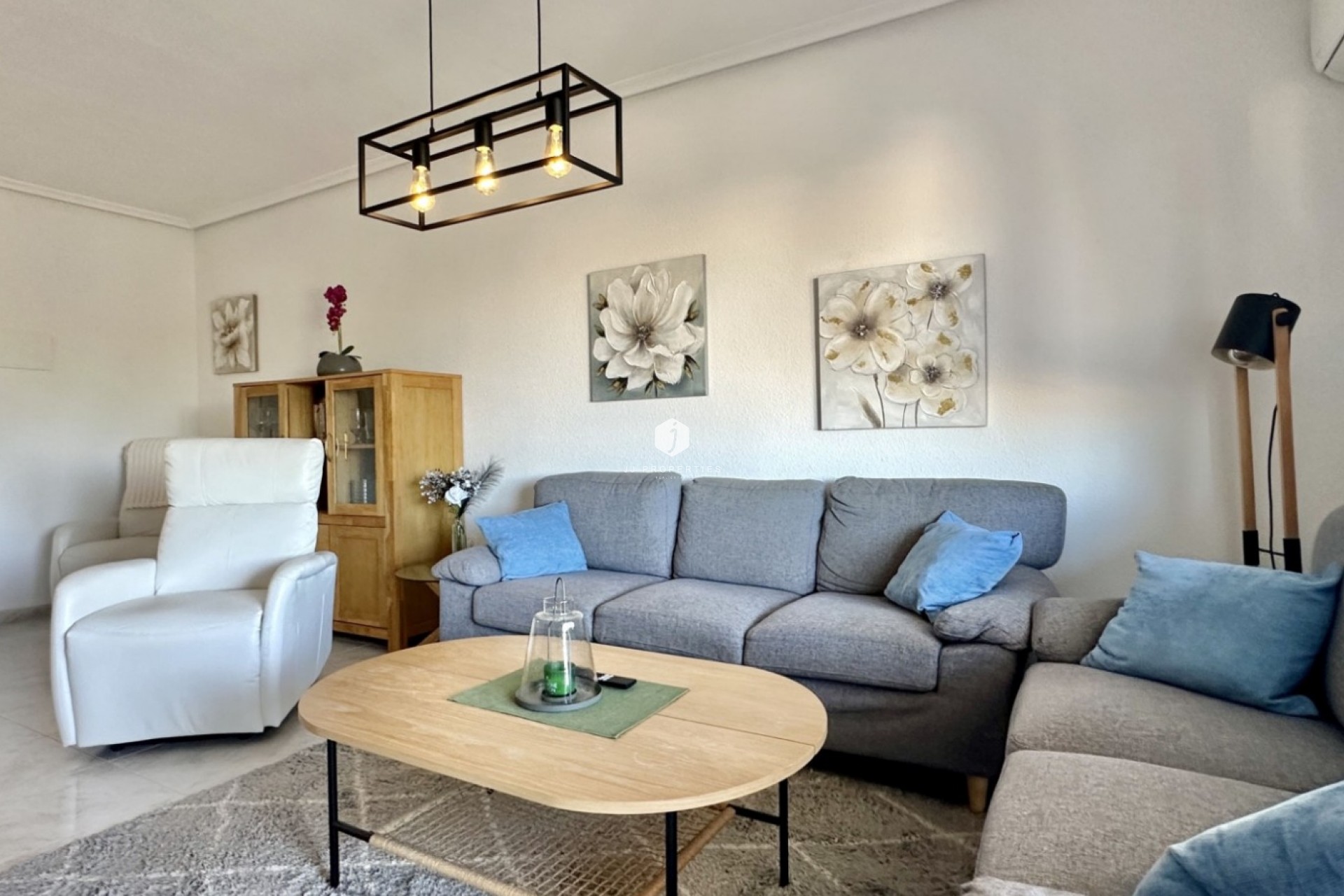 Aus zweiter Hand - Wohnung -
Orihuela Costa - Costa Blanca