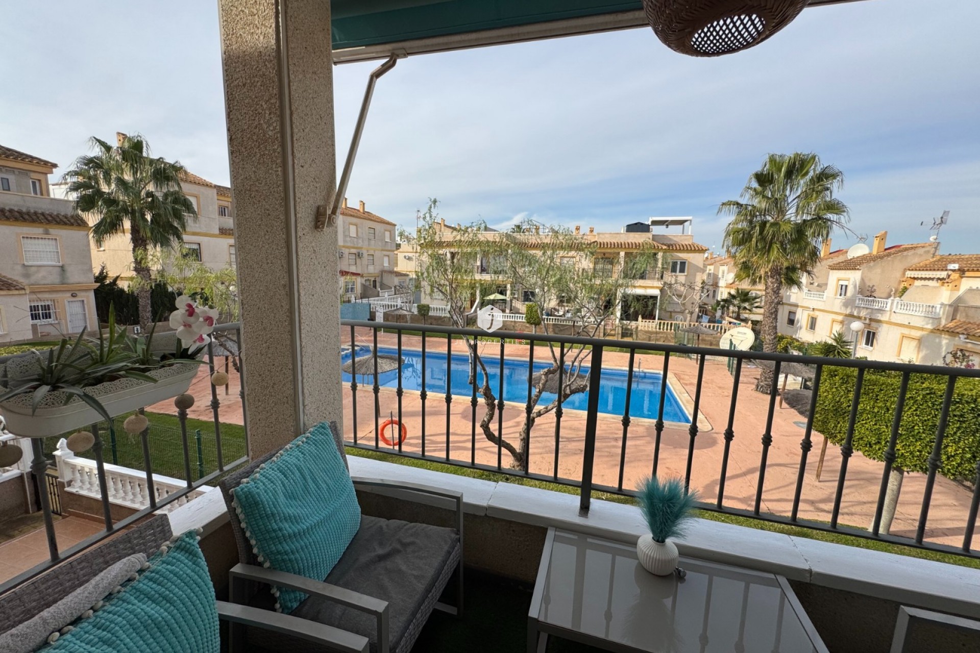 Aus zweiter Hand - Wohnung -
Orihuela Costa - Costa Blanca