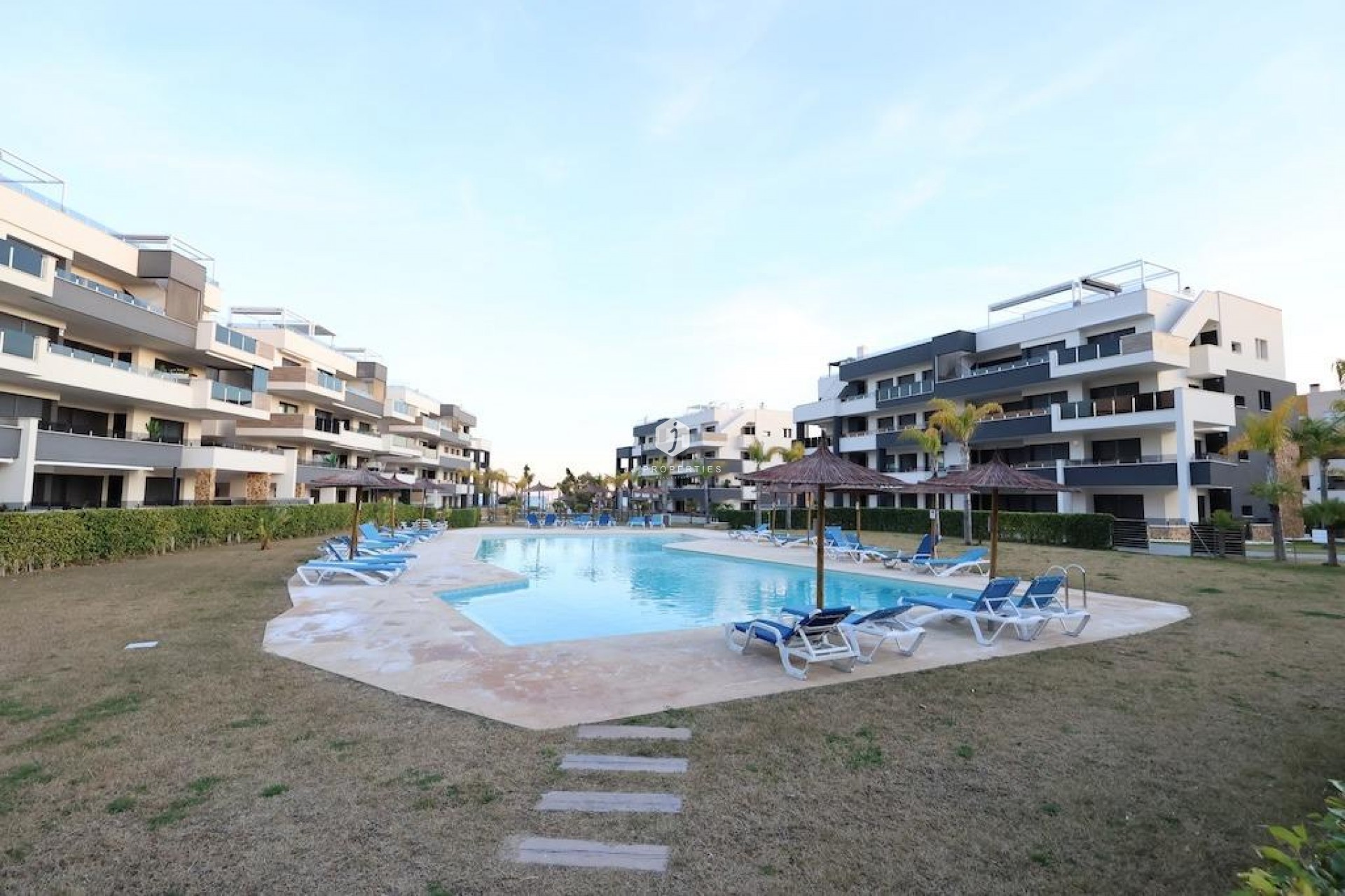 Aus zweiter Hand - Wohnung -
Orihuela Costa - Costa Blanca