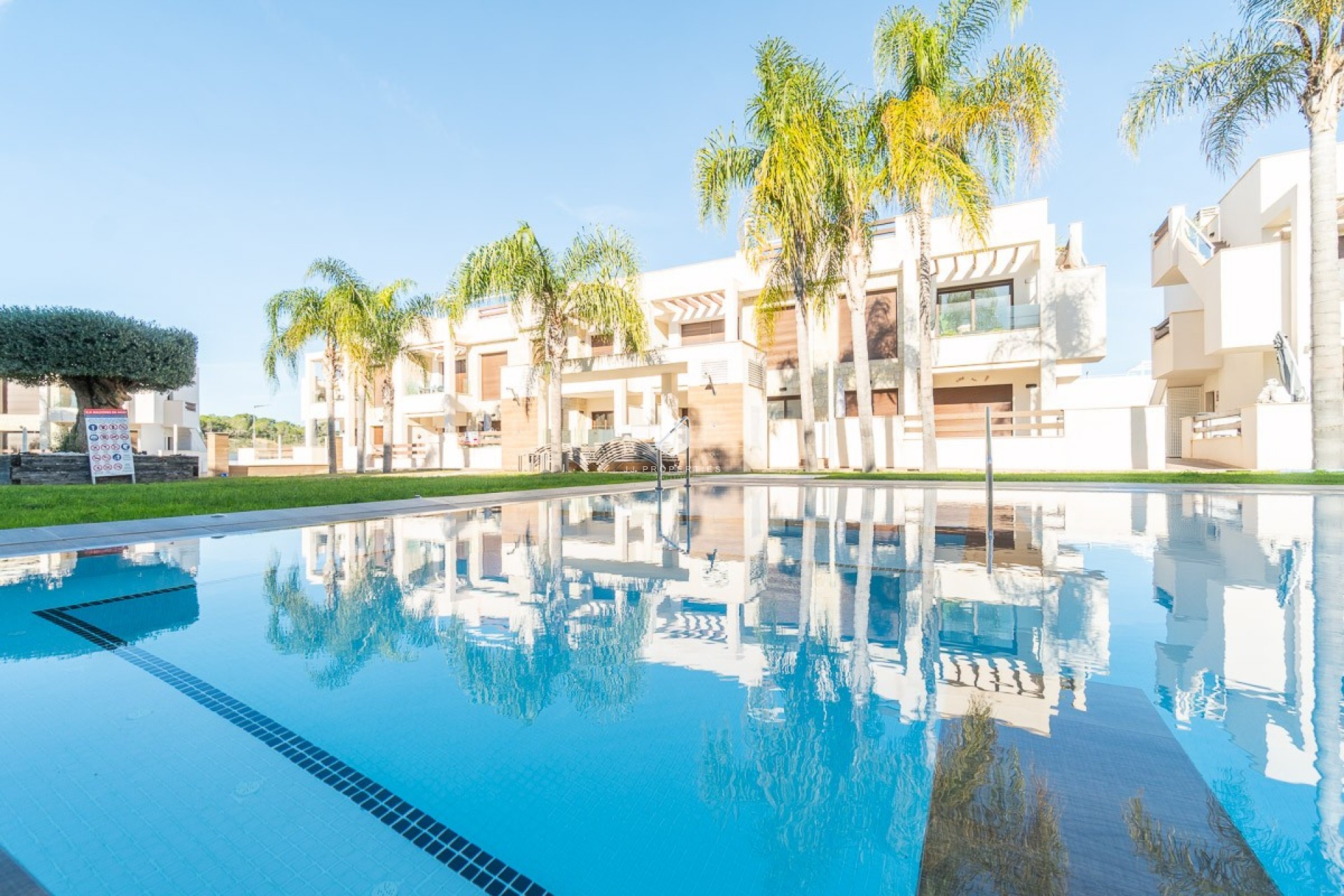 Aus zweiter Hand - Wohnung -
Orihuela Costa - Costa Blanca