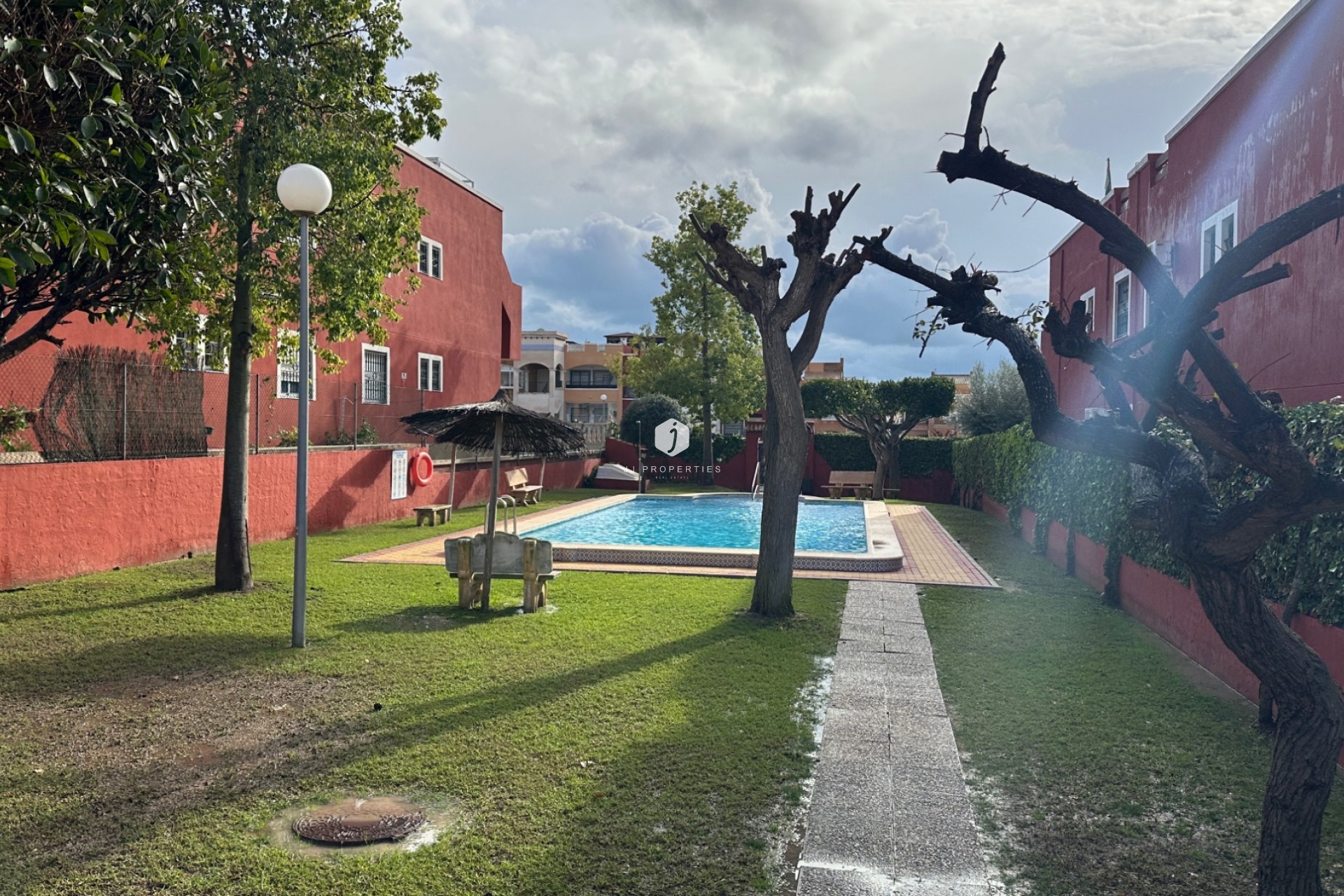 Aus zweiter Hand - Wohnung -
Orihuela Costa - Costa Blanca