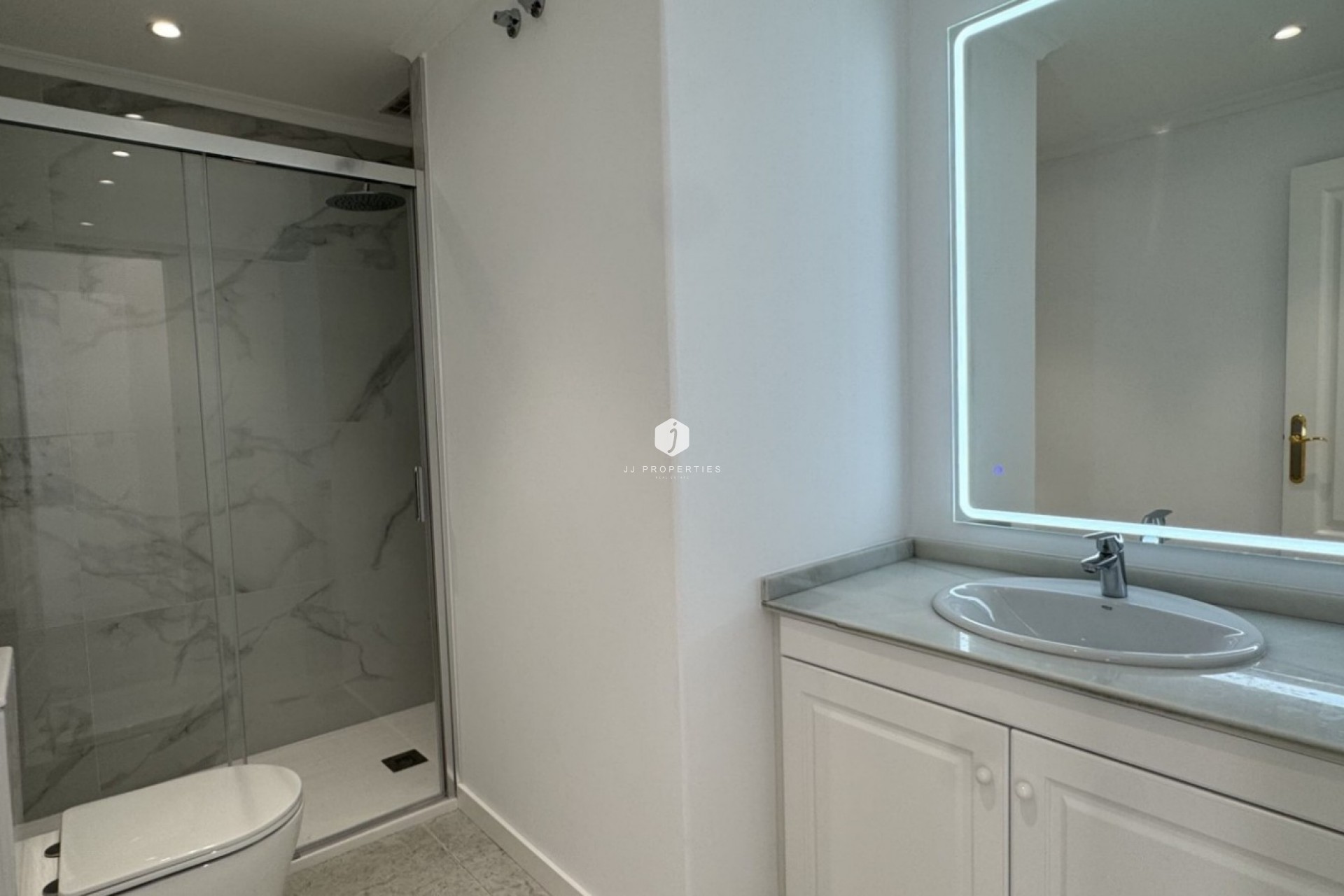 Aus zweiter Hand - Wohnung -
Orihuela Costa - Costa Blanca
