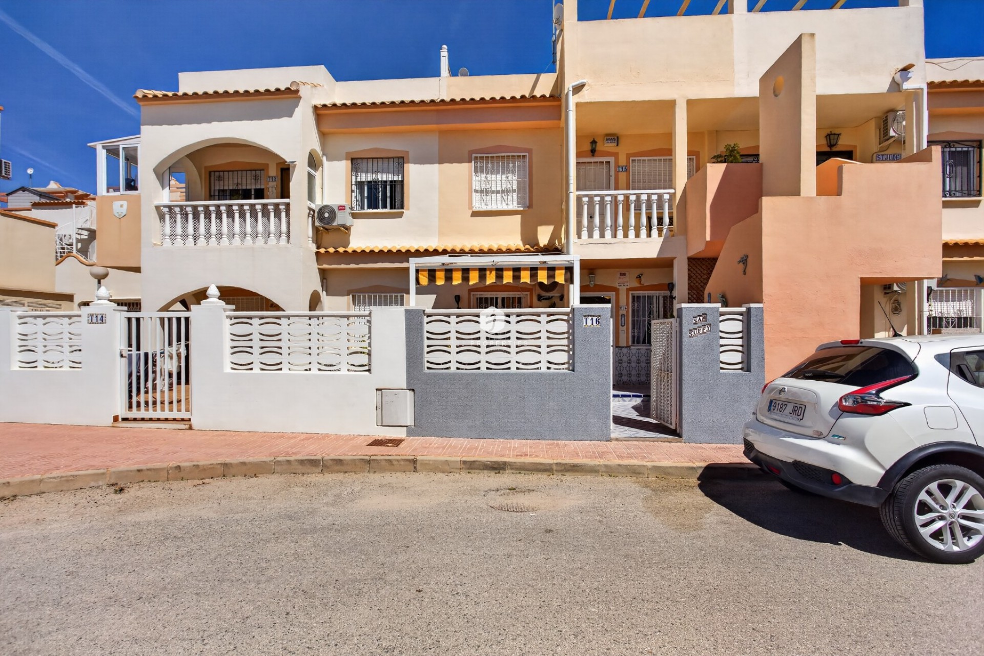 Aus zweiter Hand - Wohnung -
Orihuela Costa - Costa Blanca