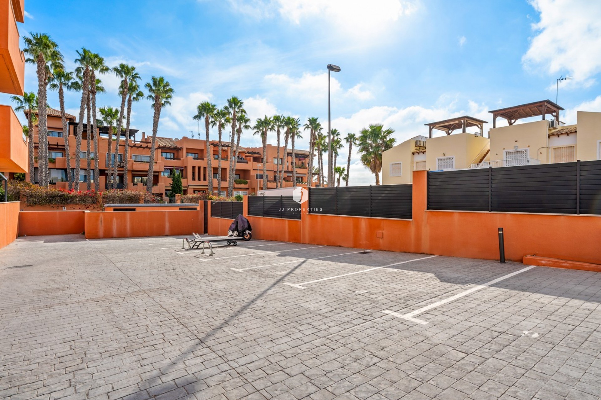 Aus zweiter Hand - Wohnung -
Orihuela Costa - Costa Blanca