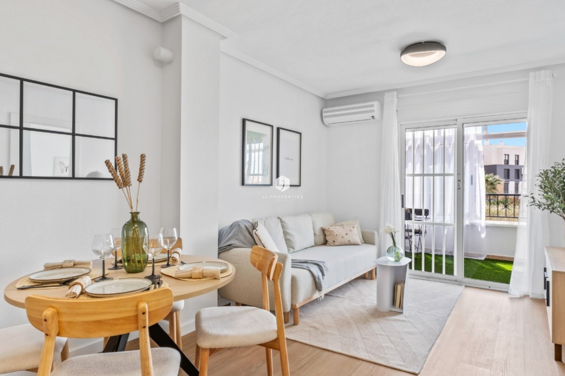 Aus zweiter Hand - Wohnung -
Orihuela Costa - Costa Blanca