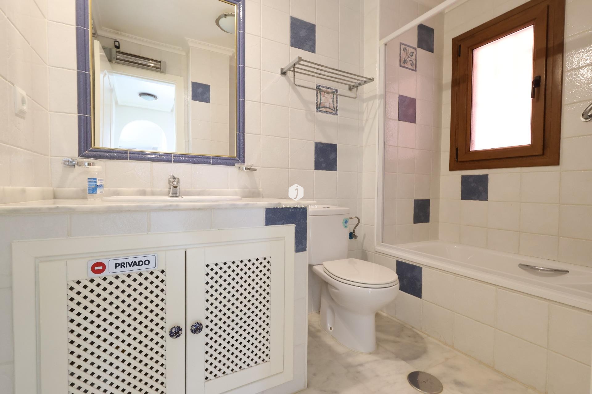 Aus zweiter Hand - Wohnung -
Orihuela Costa - Costa Blanca