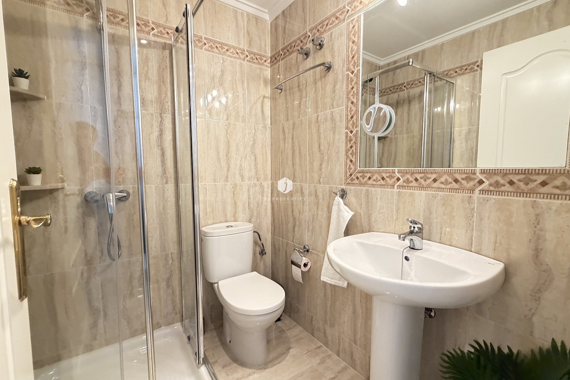 Aus zweiter Hand - Wohnung -
Orihuela Costa - Costa Blanca