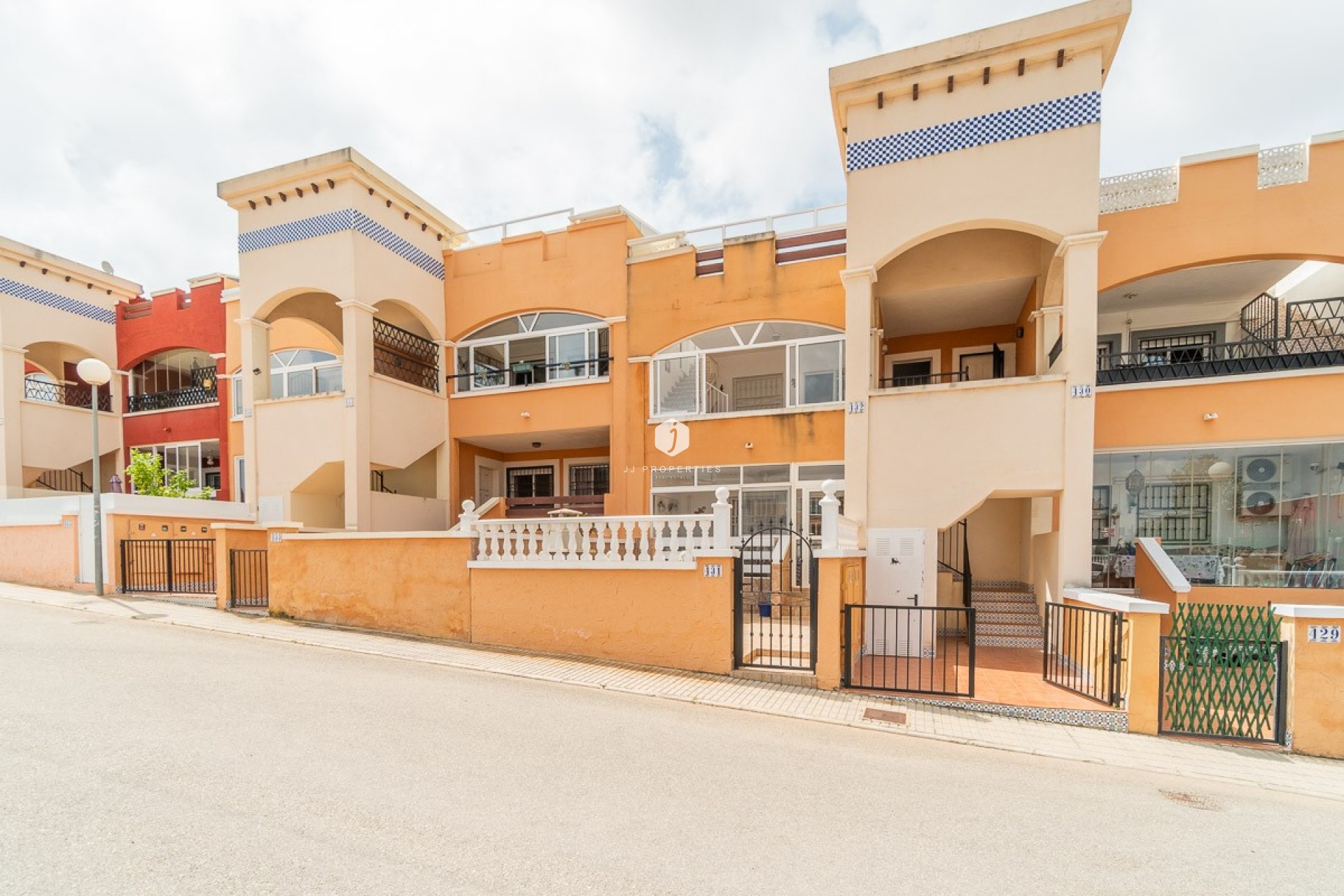 Aus zweiter Hand - Wohnung -
Orihuela Costa - Costa Blanca