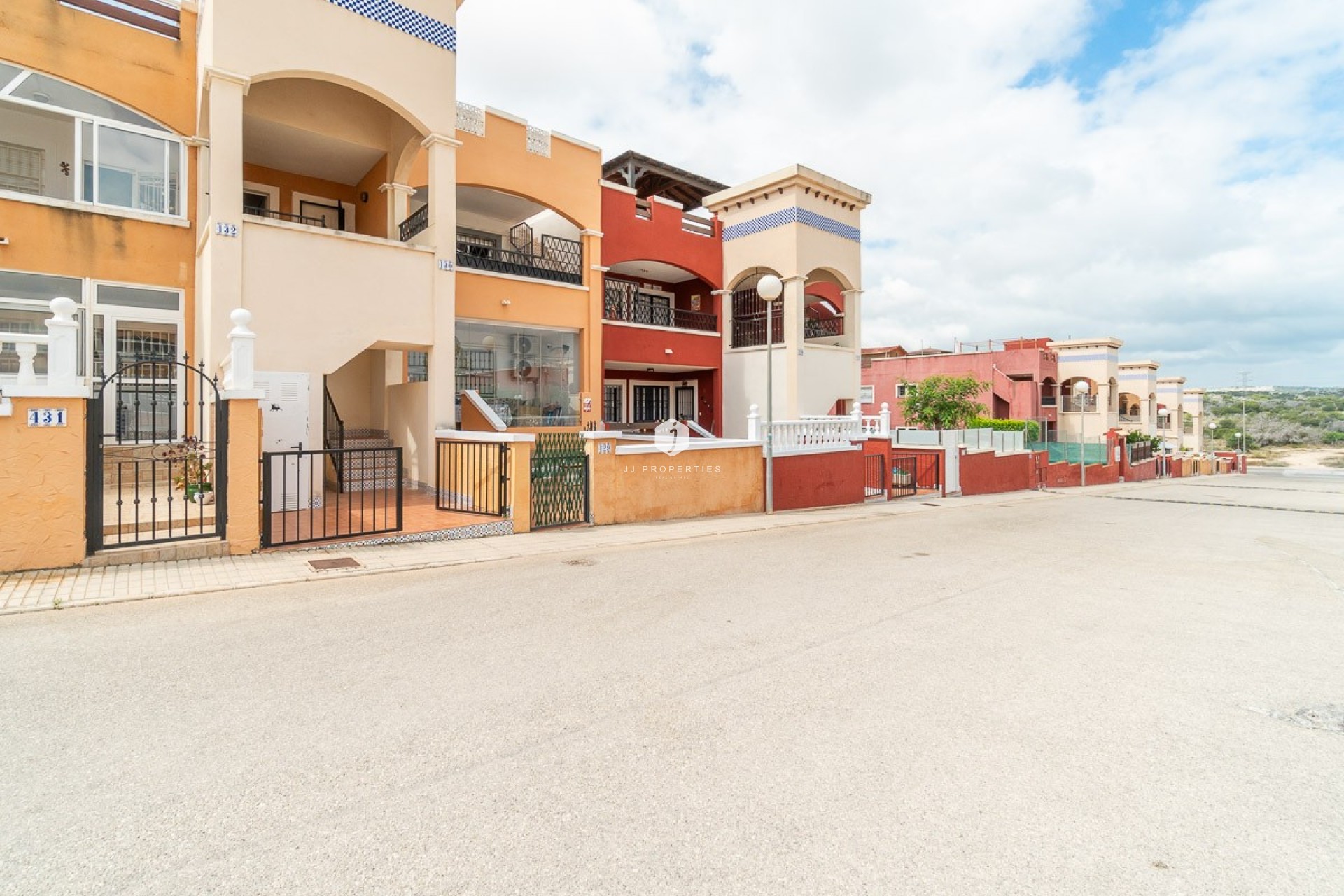 Aus zweiter Hand - Wohnung -
Orihuela Costa - Costa Blanca