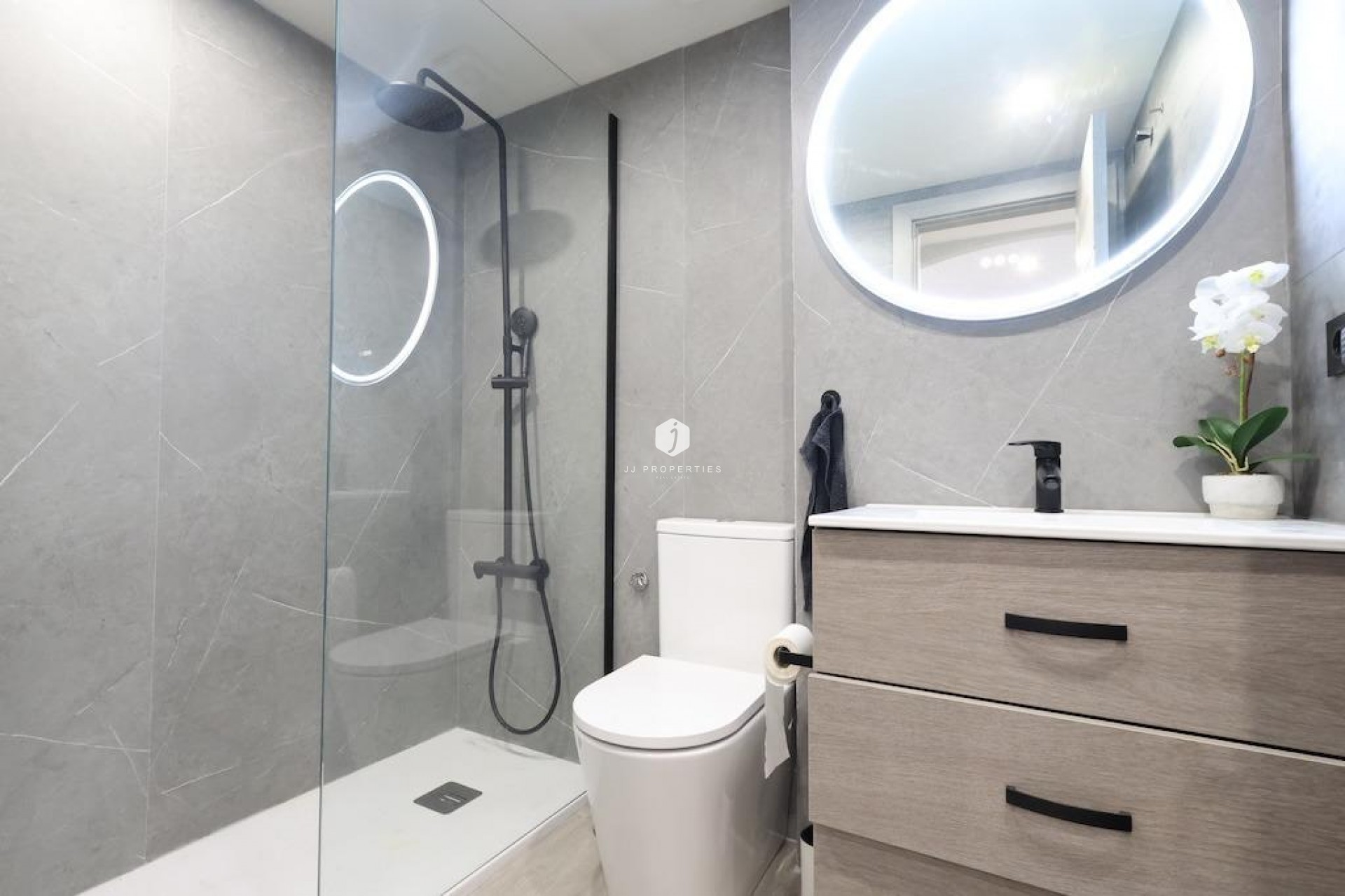 Aus zweiter Hand - Wohnung -
Orihuela Costa - Costa Blanca